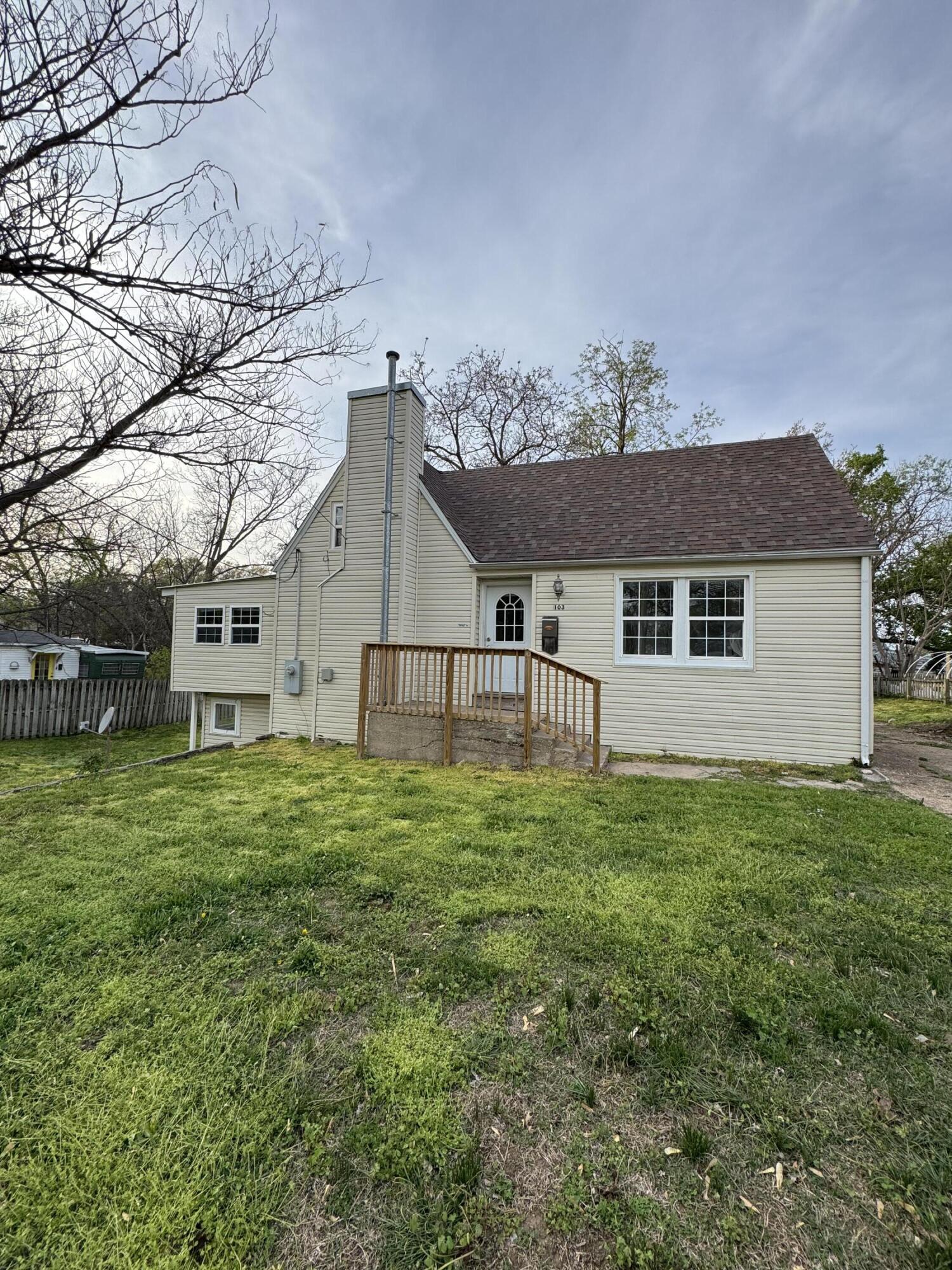 103 East Austin Street Property Photo