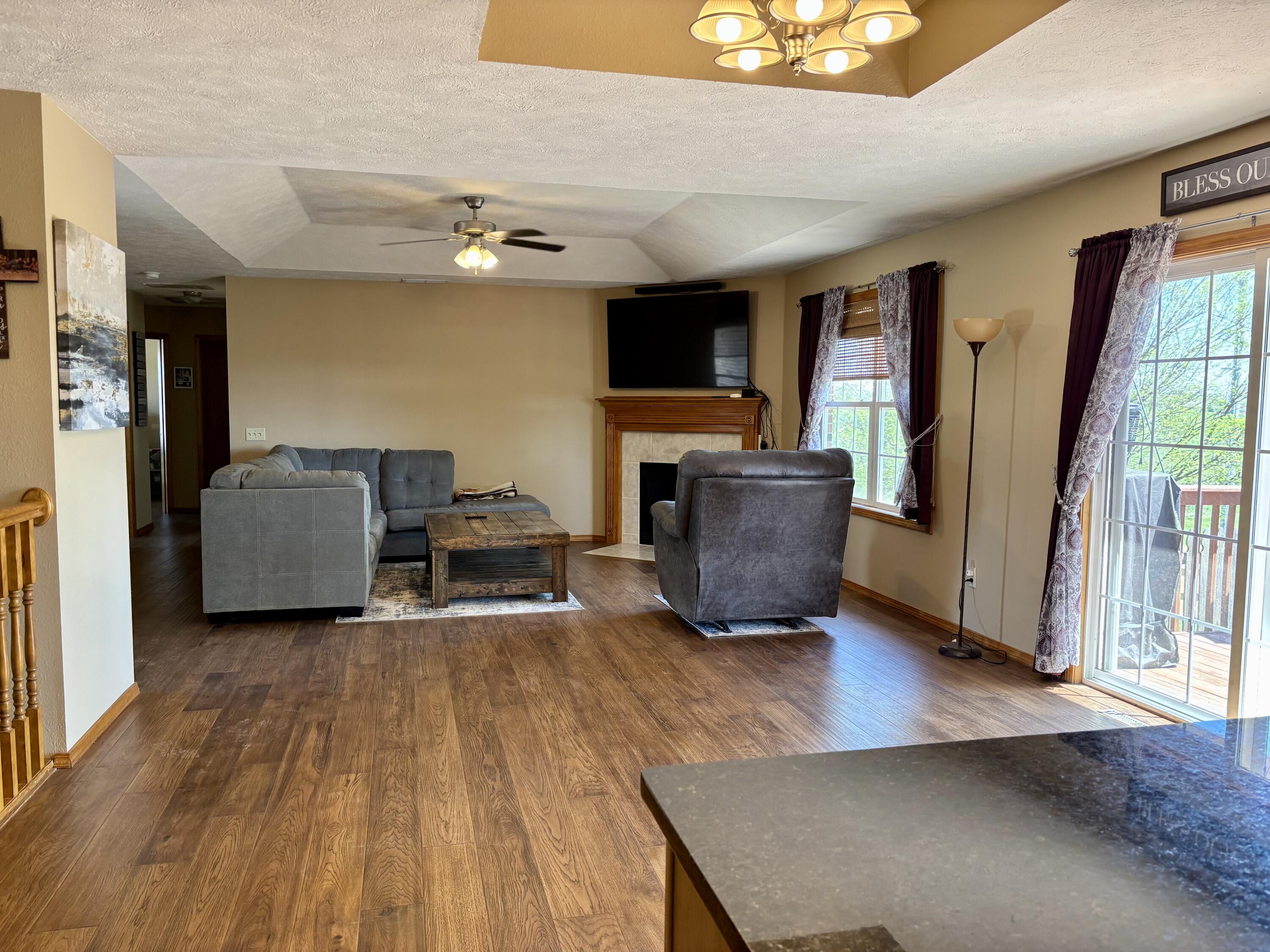 2406 West Heritage Drive Property Photo 6
