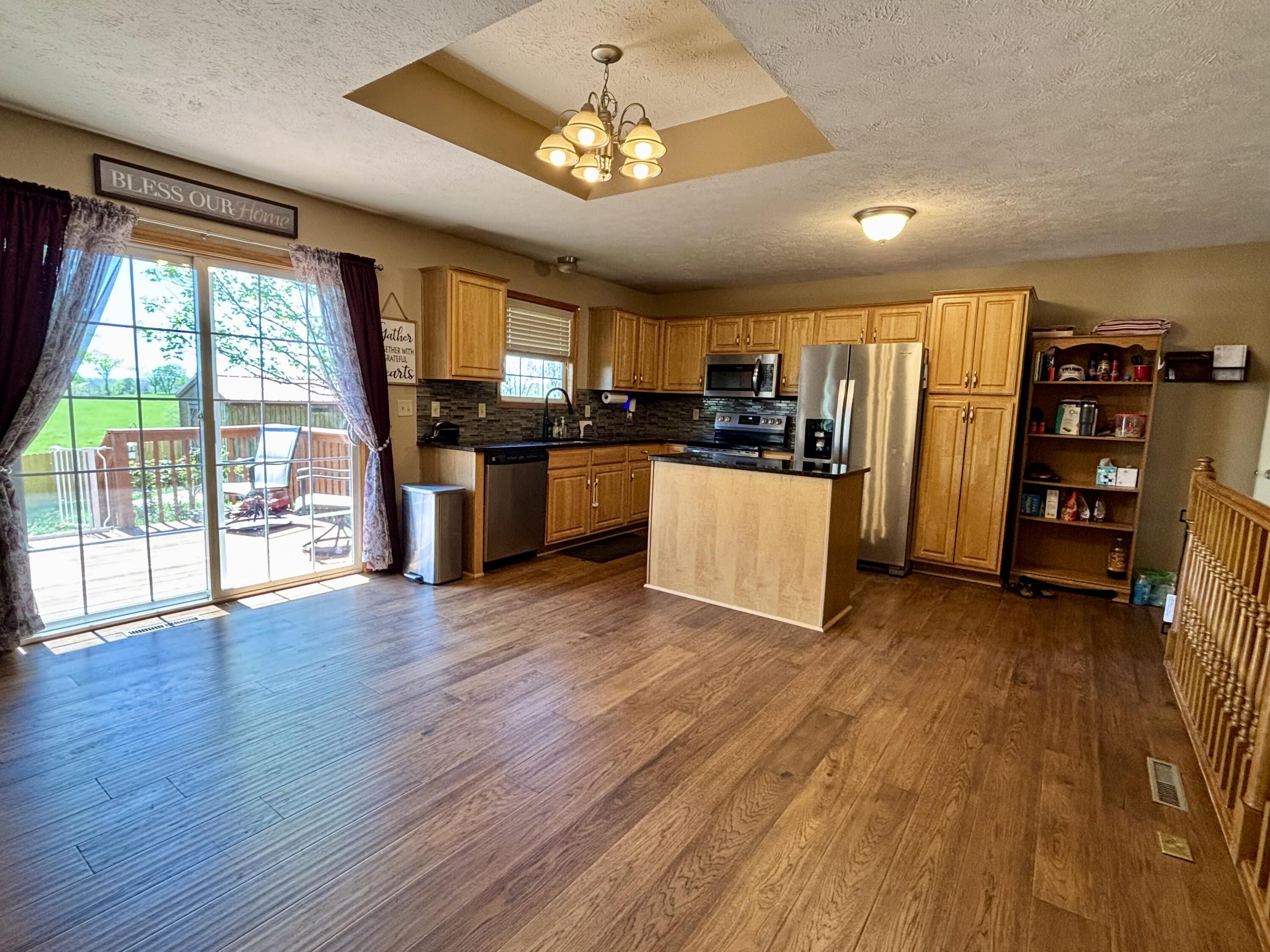 2406 West Heritage Drive Property Photo 11