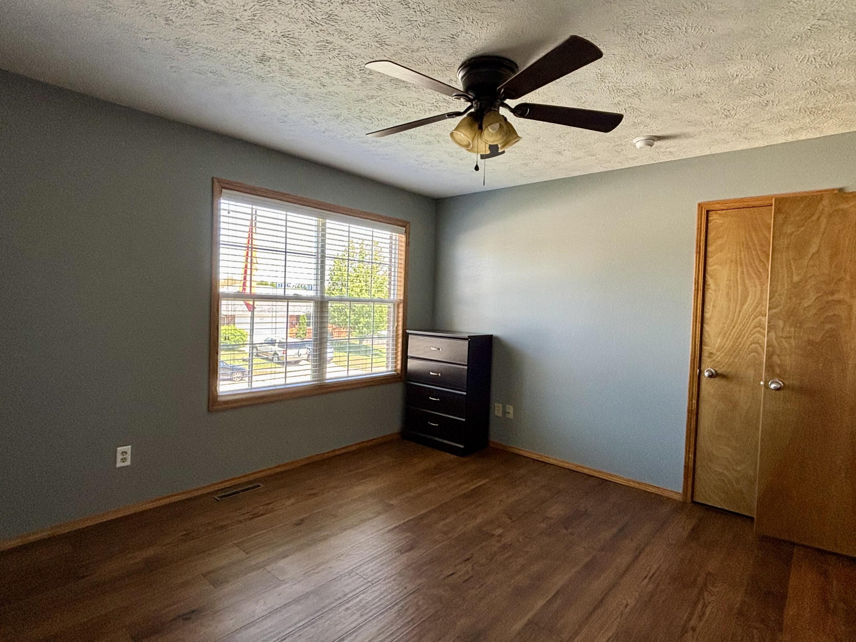 2406 West Heritage Drive Property Photo 17