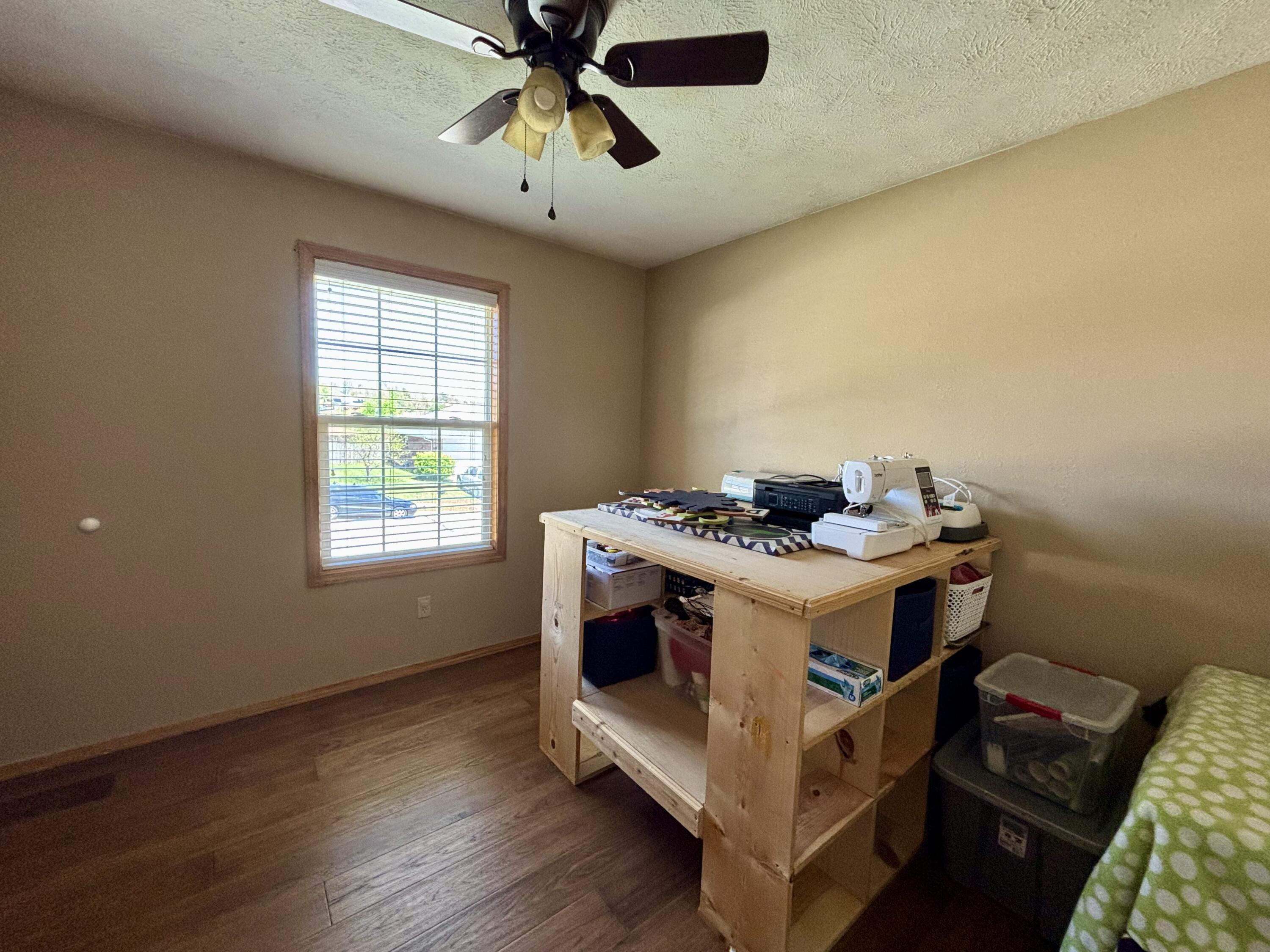 2406 West Heritage Drive Property Photo 18
