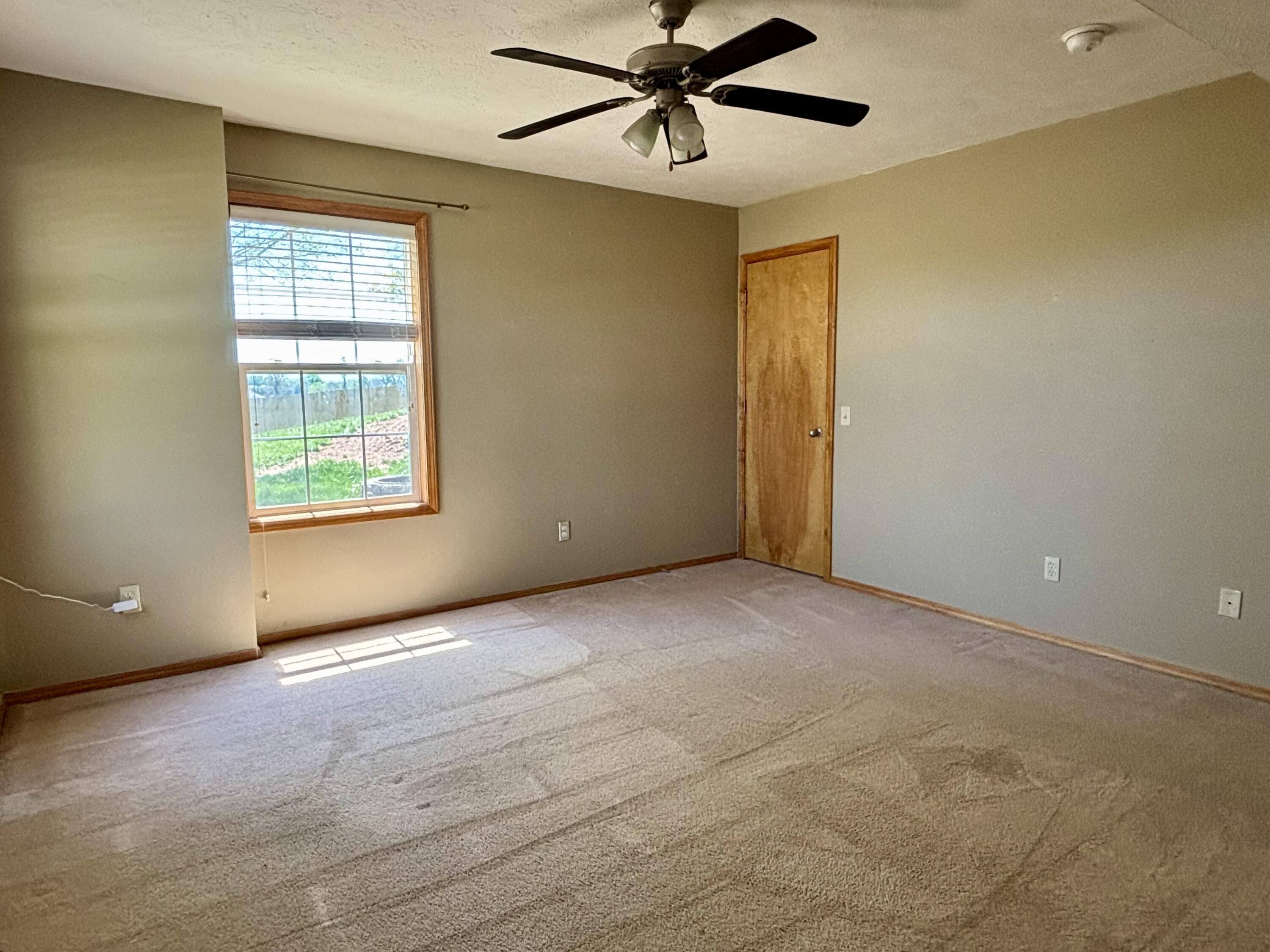2406 West Heritage Drive Property Photo 24