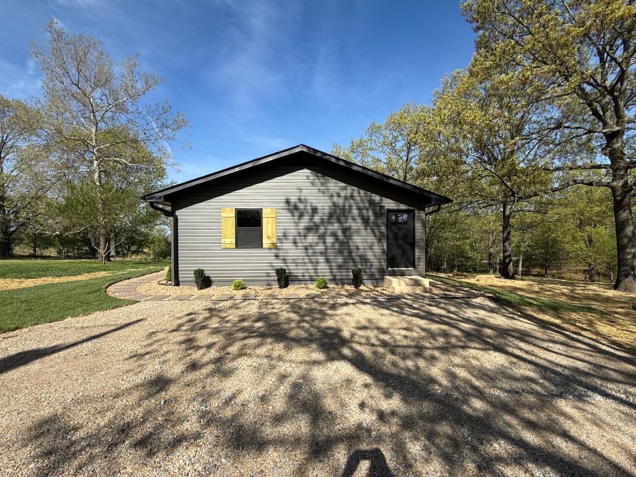 625 County Road 1280 Property Photo 14
