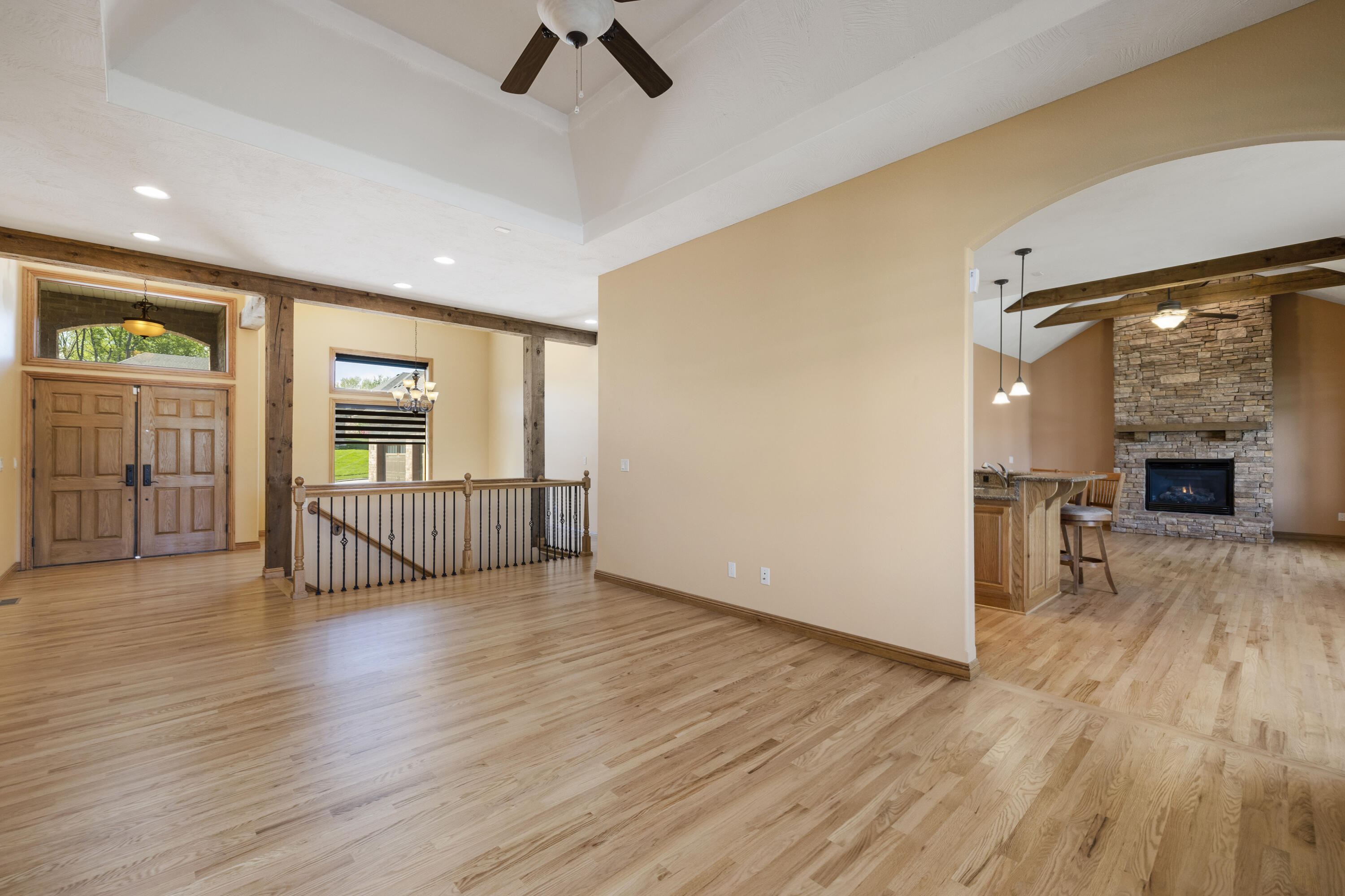 1619 East Wood Oaks Street Property Photo 6
