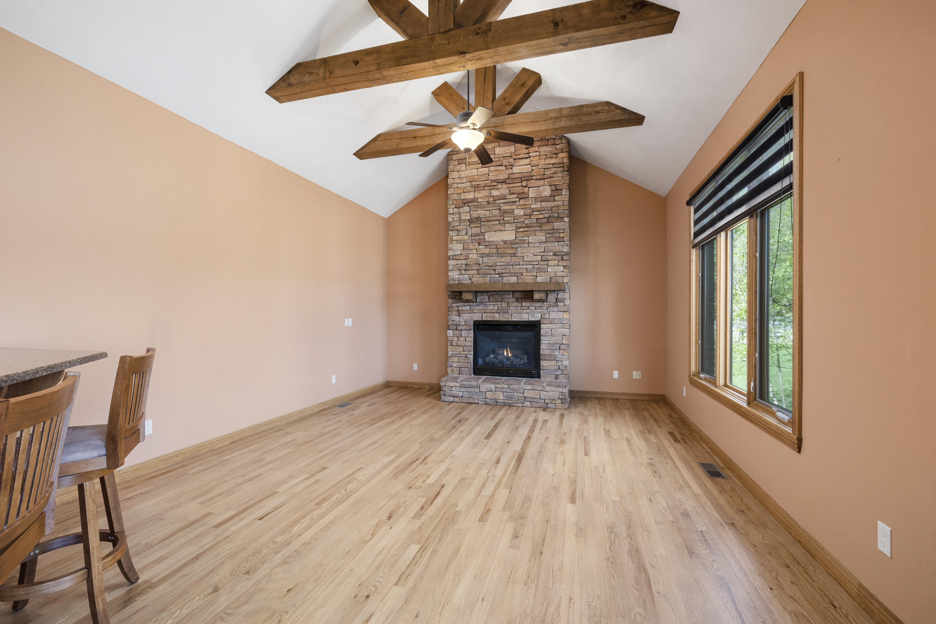 1619 East Wood Oaks Street Property Photo 17
