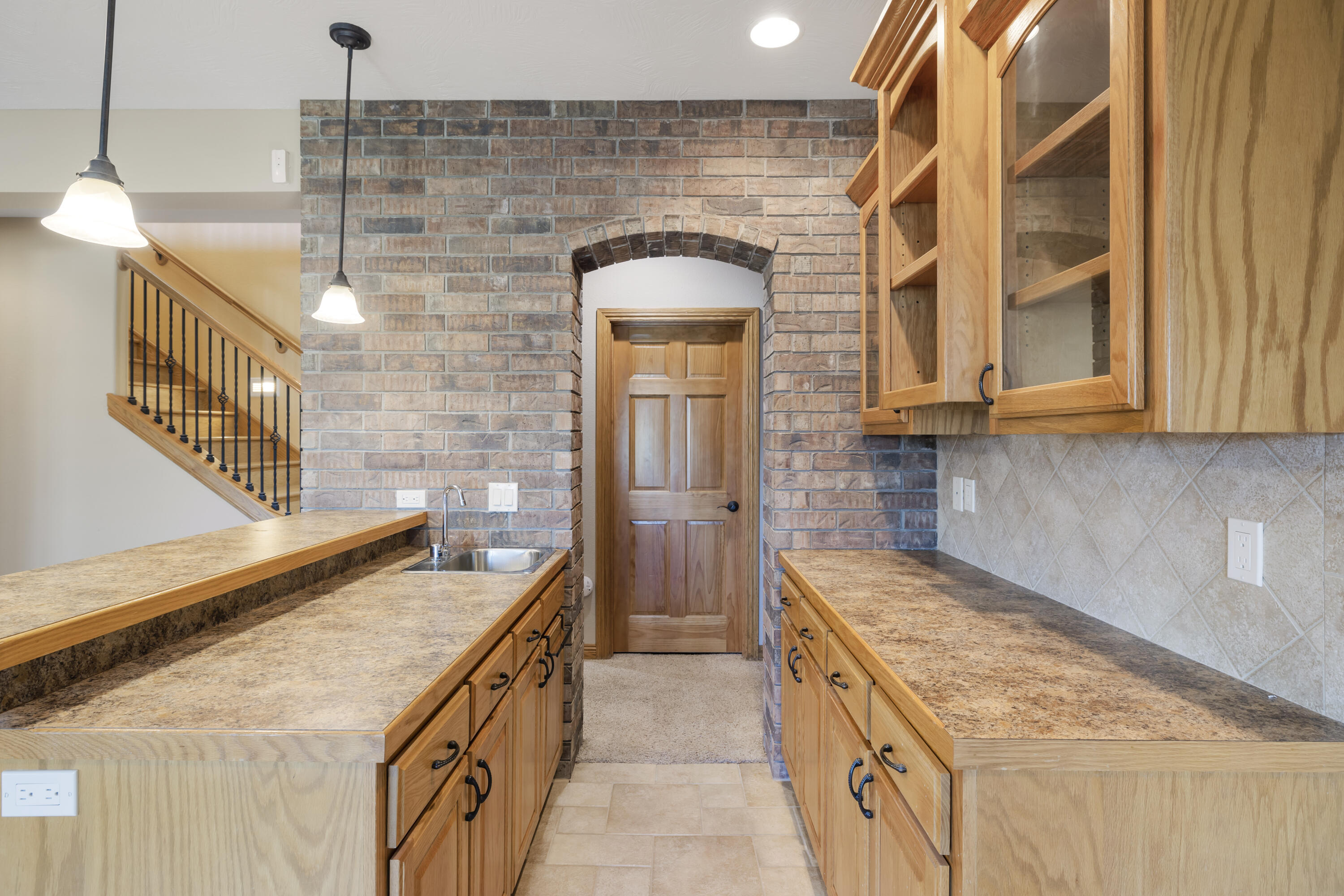 1619 East Wood Oaks Street Property Photo 40