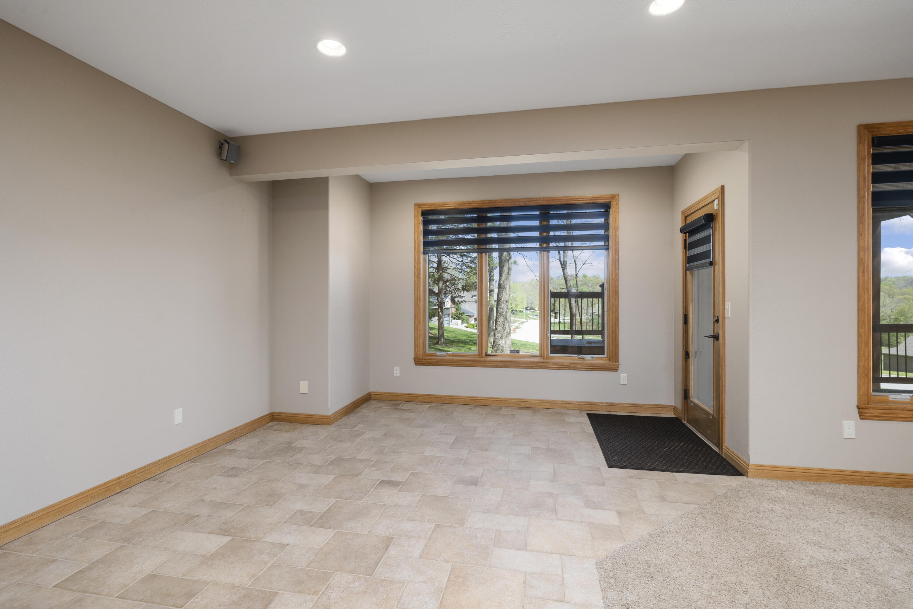 1619 East Wood Oaks Street Property Photo 44