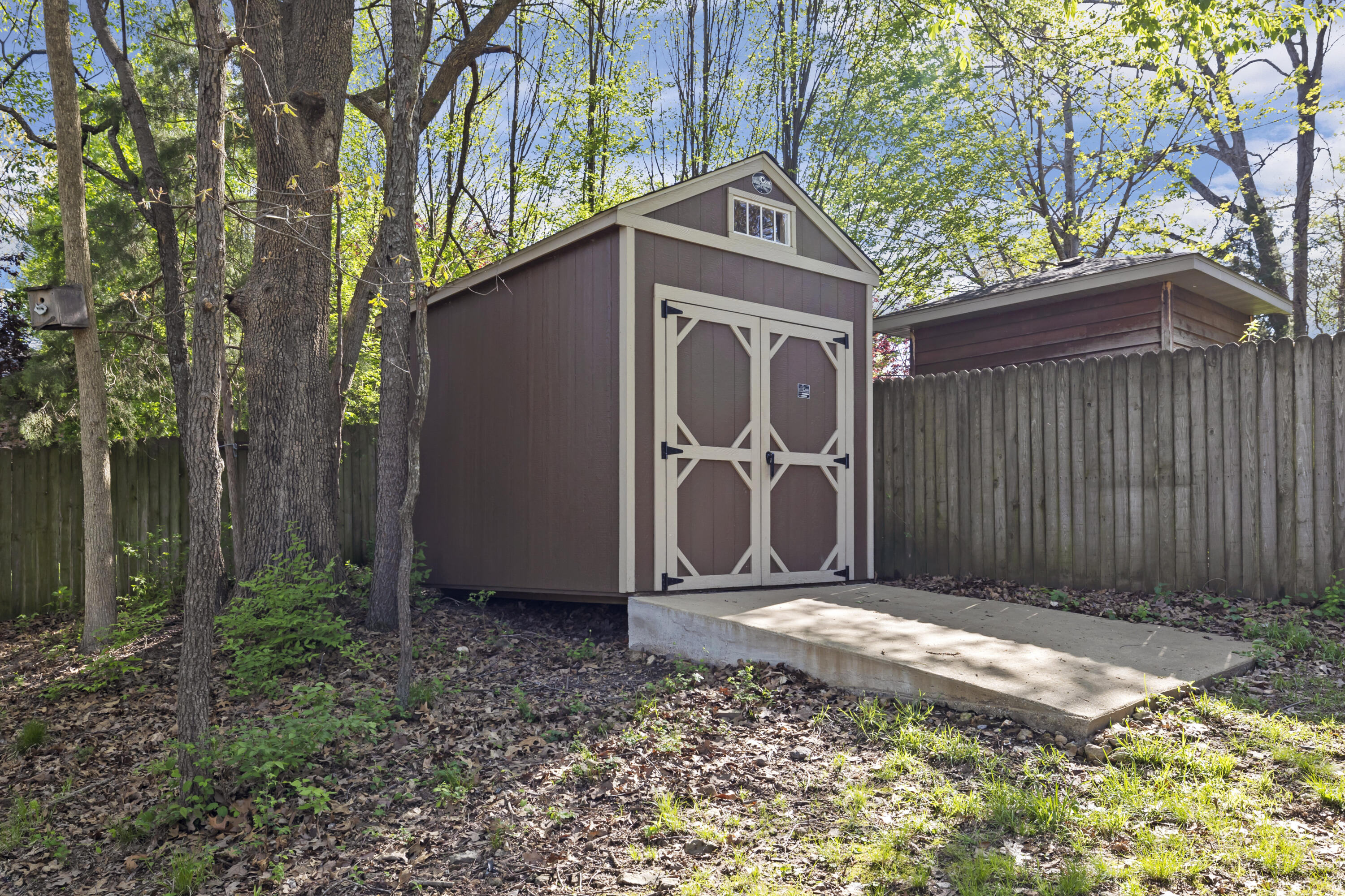 1619 East Wood Oaks Street Property Photo 58