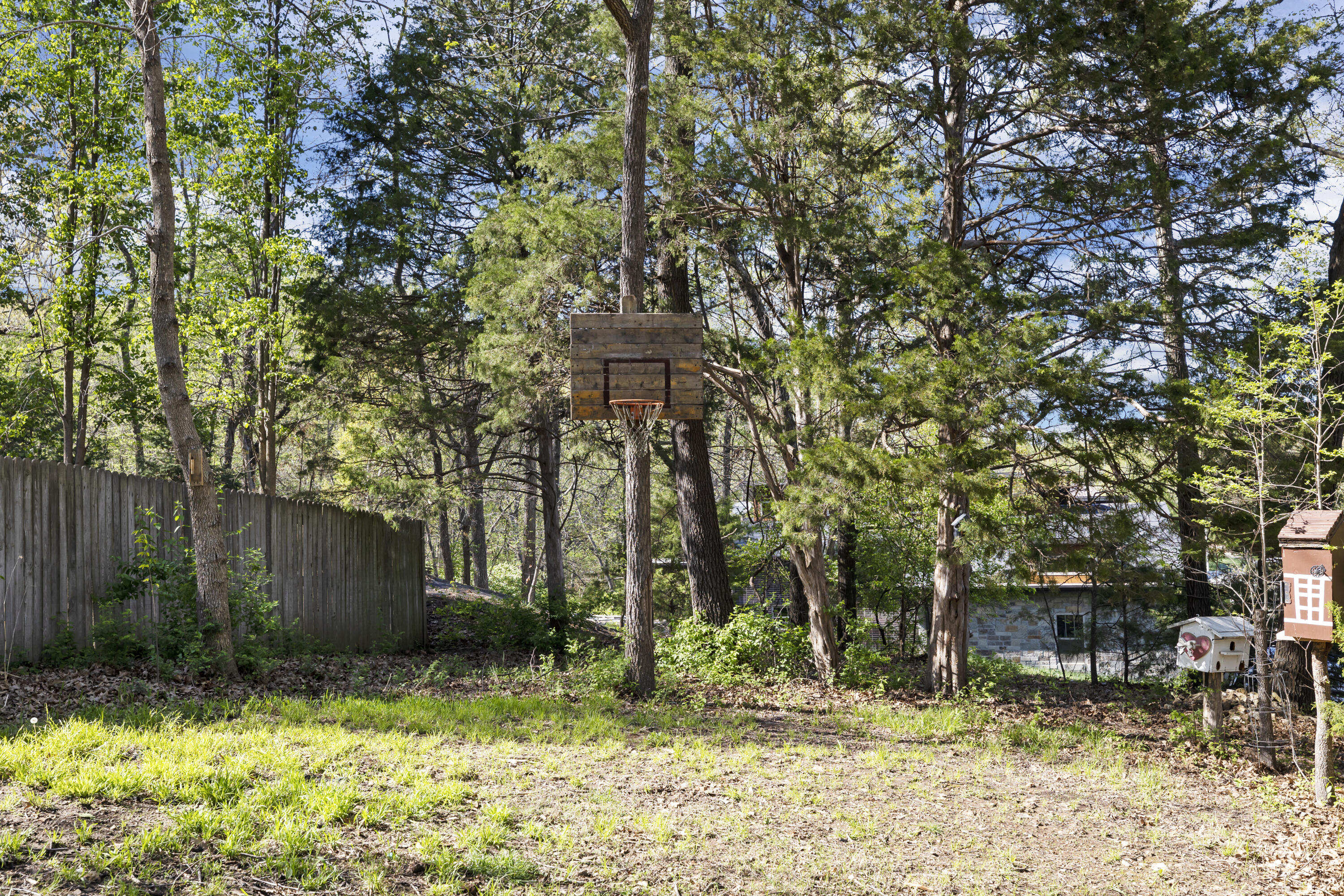 1619 East Wood Oaks Street Property Photo 59