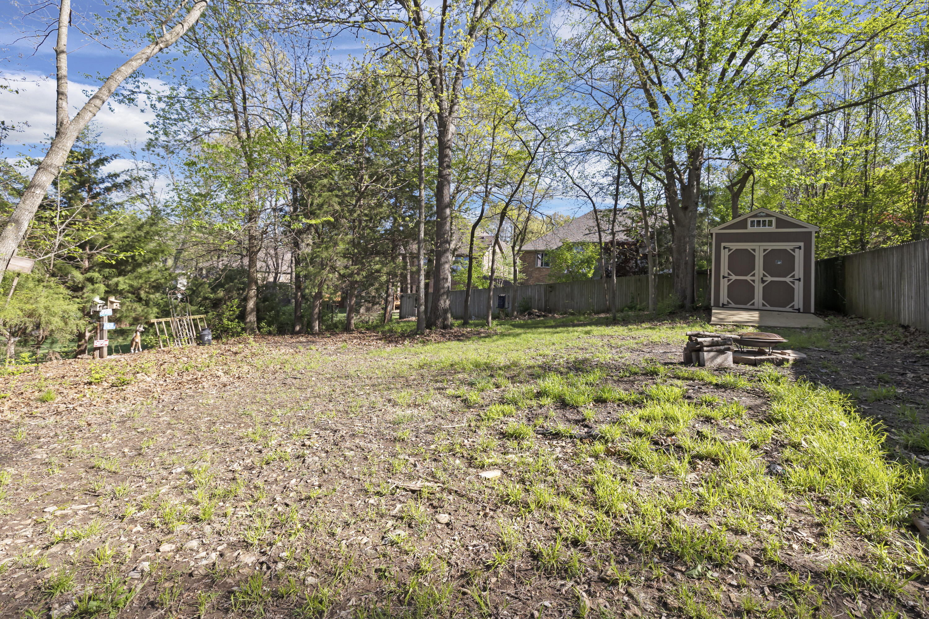 1619 East Wood Oaks Street Property Photo 61