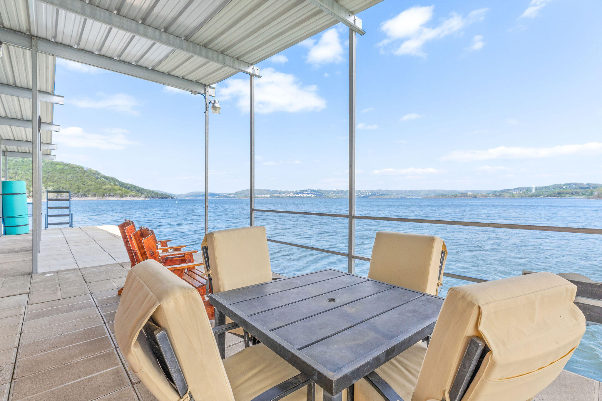 145 The Provence Property Photo 41