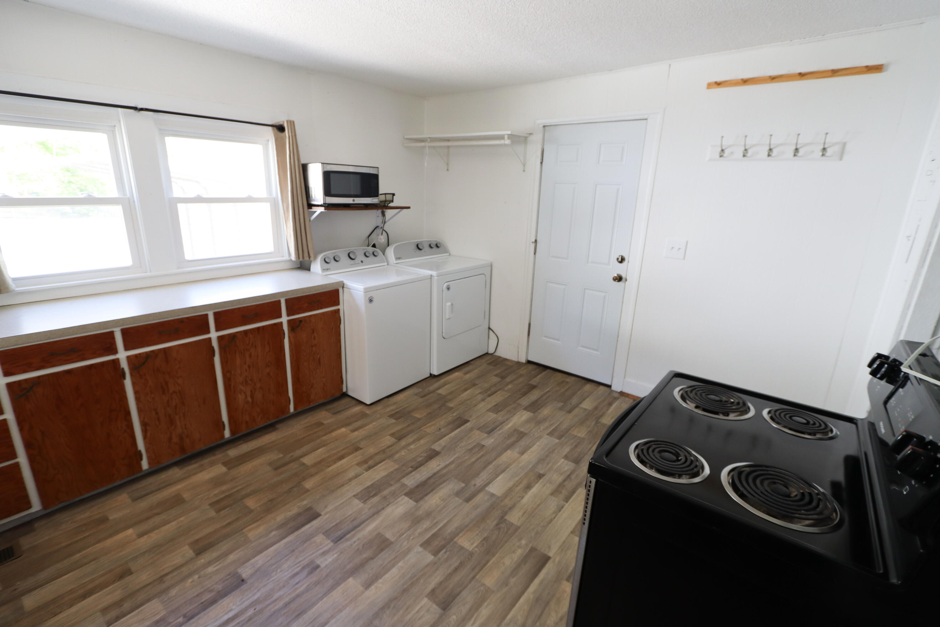 419 East Olive Street Property Photo 15
