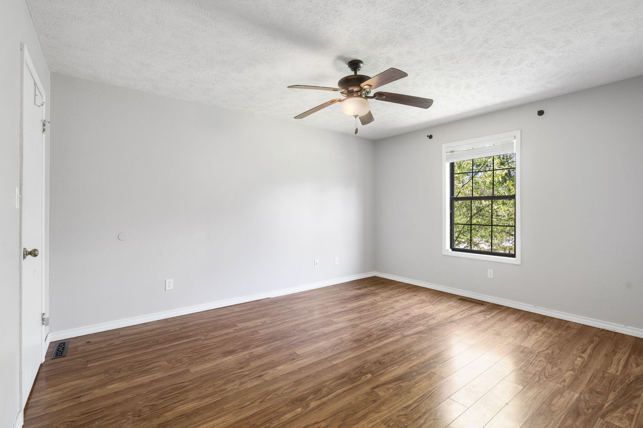 4708-4710 North 15th Street Property Photo 16