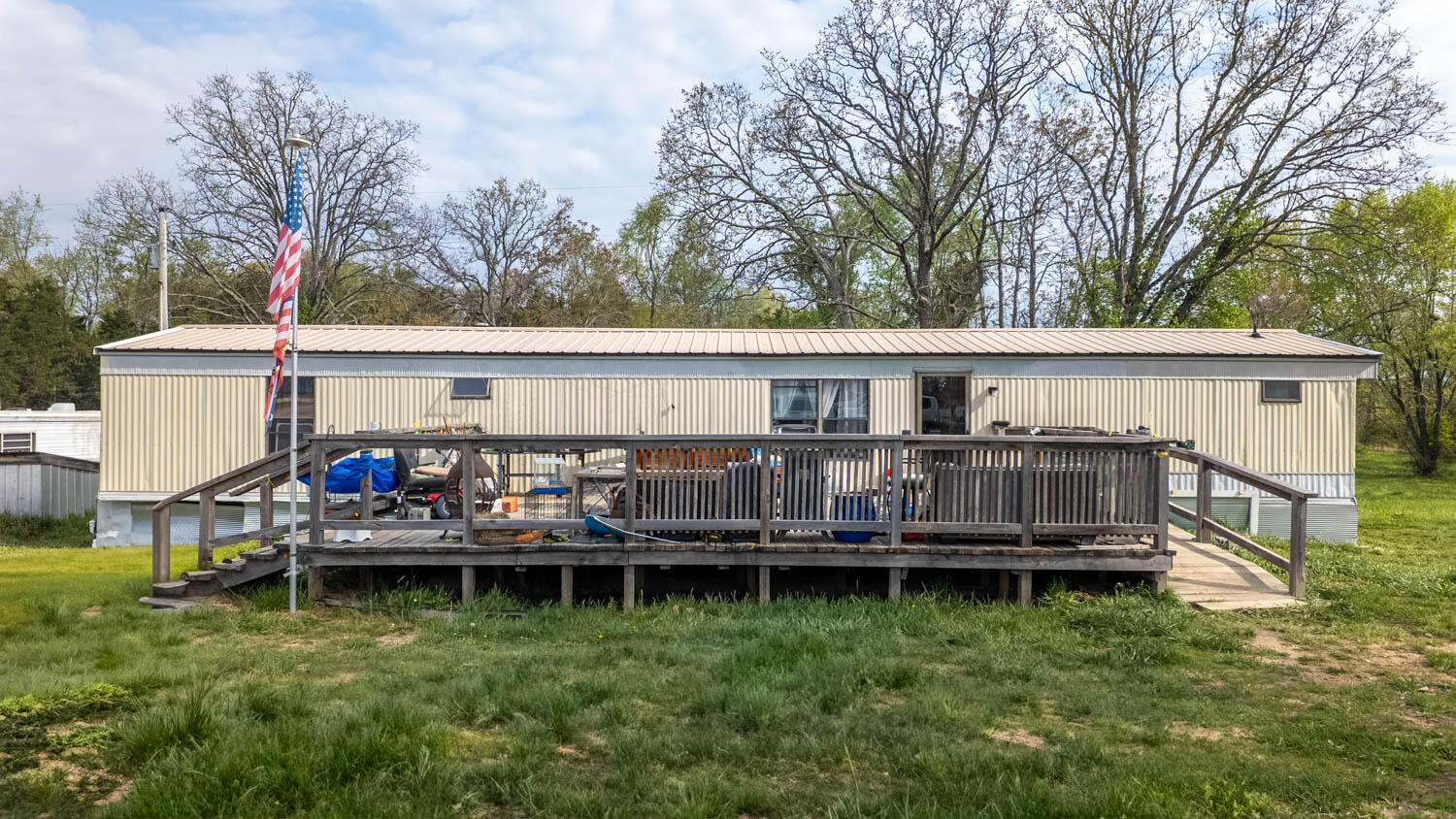 13985 Us Highway 160 Property Photo 1