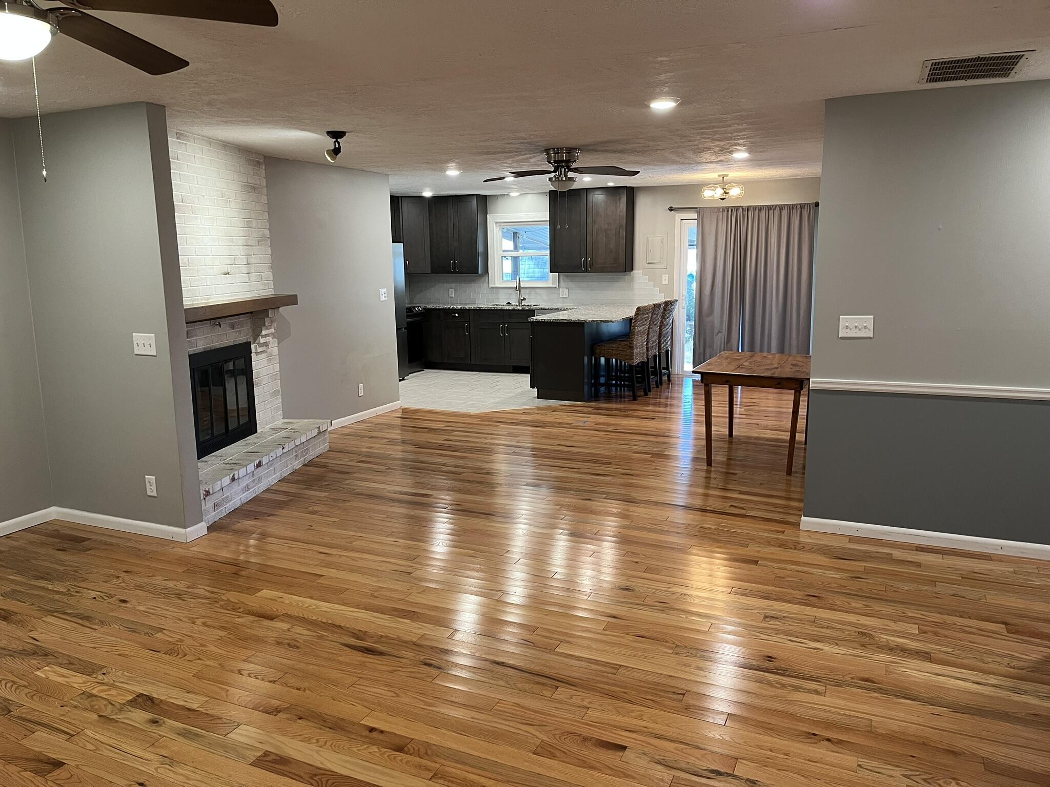 2504 South Barcliff Avenue Property Photo 3