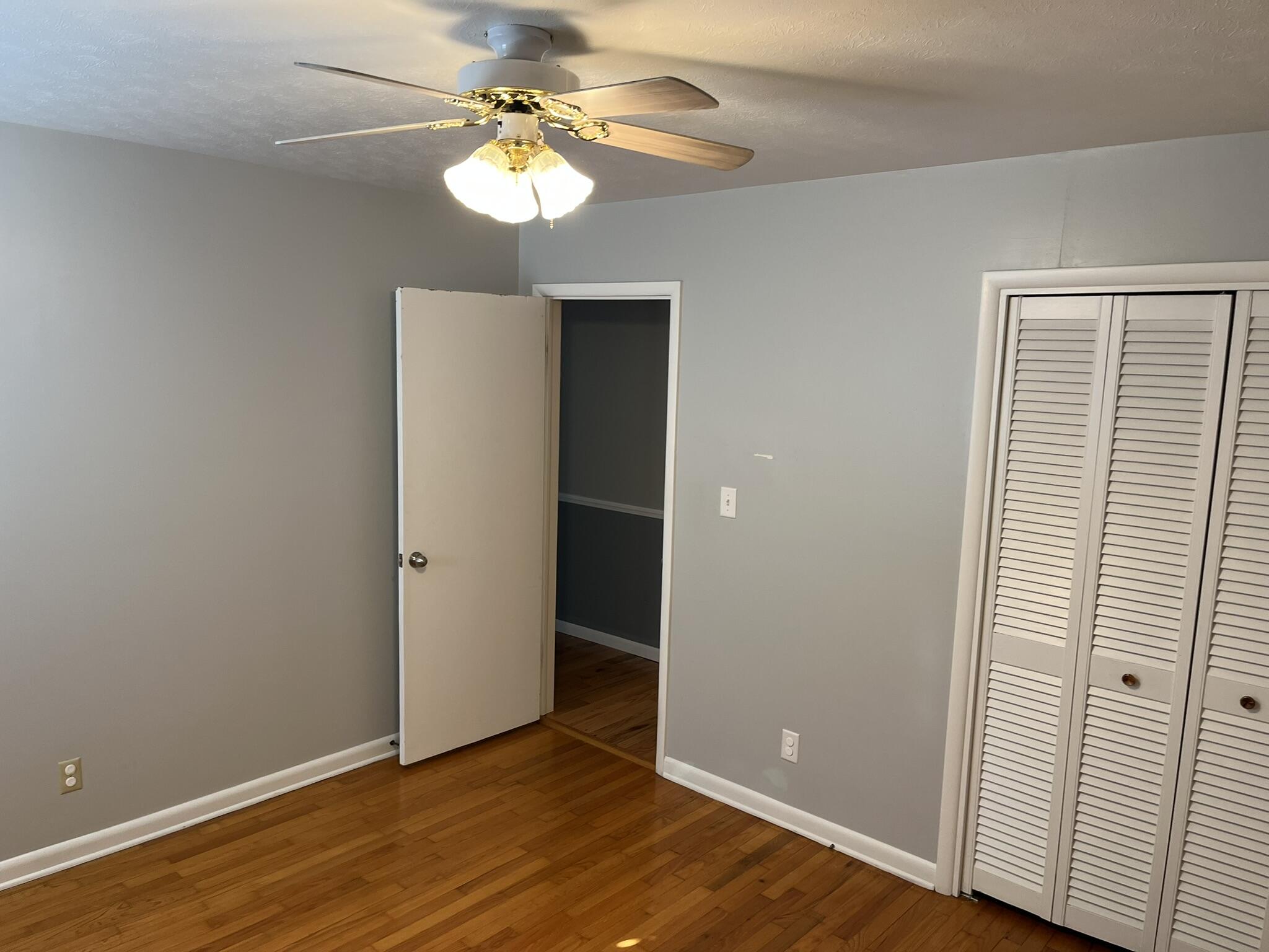 2504 South Barcliff Avenue Property Photo 10