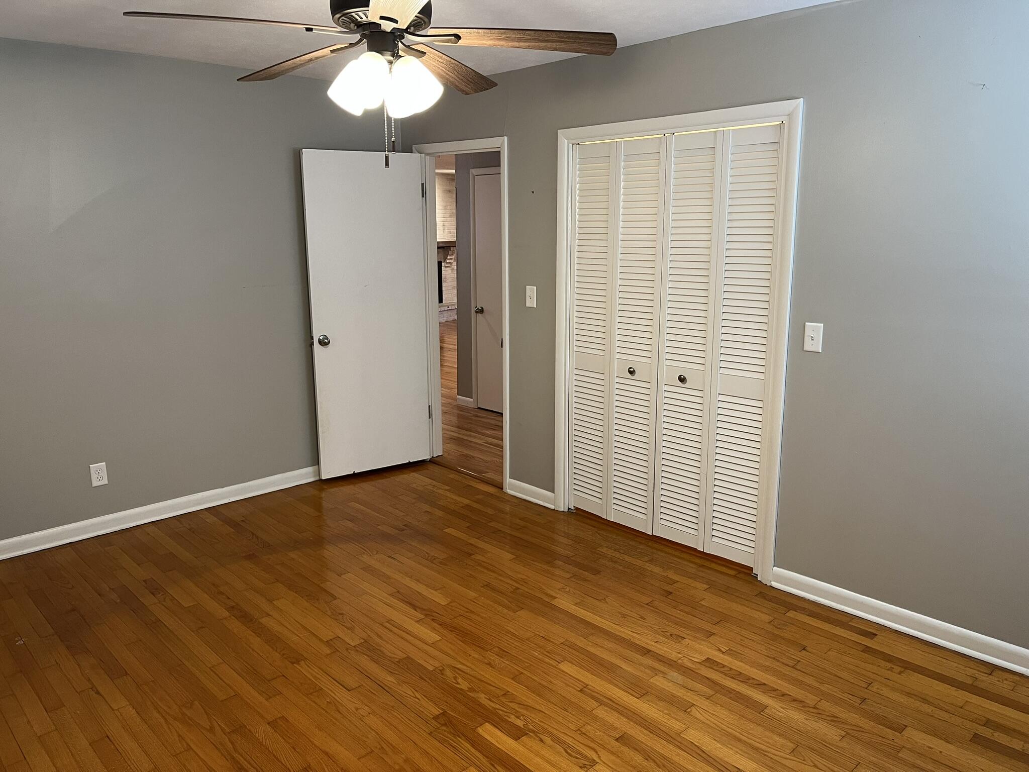 2504 South Barcliff Avenue Property Photo 12