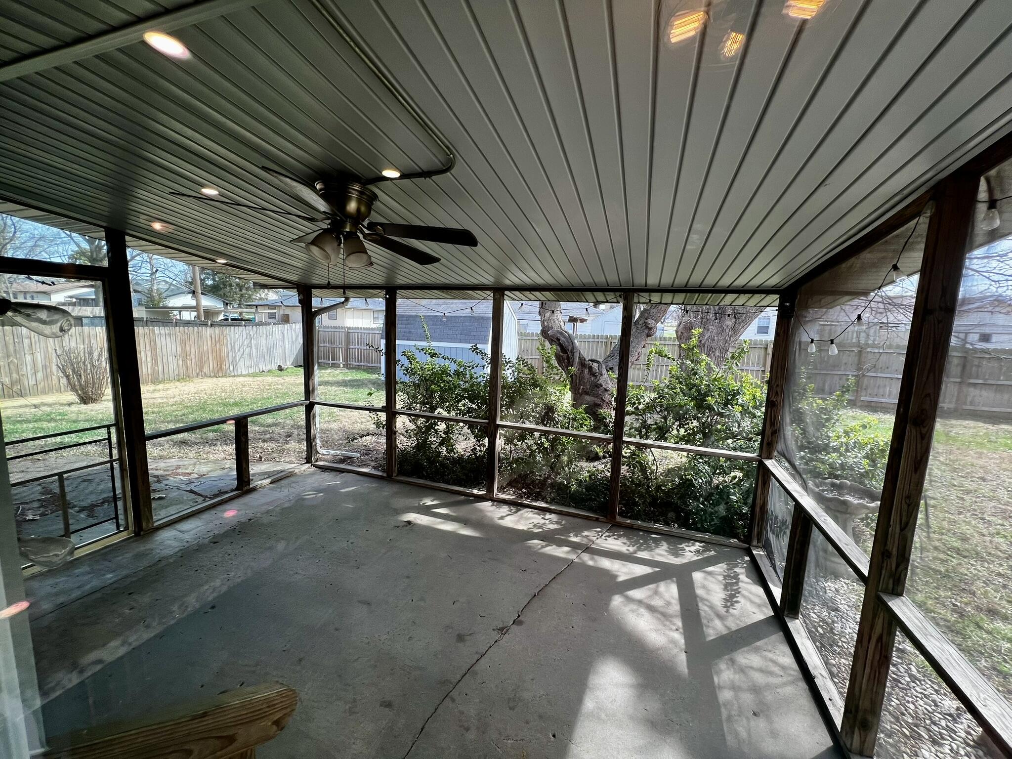2504 South Barcliff Avenue Property Photo 19