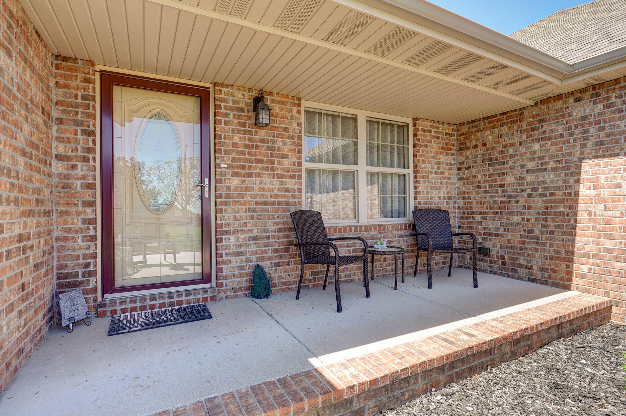 1421 North Vintage Avenue Property Photo 2