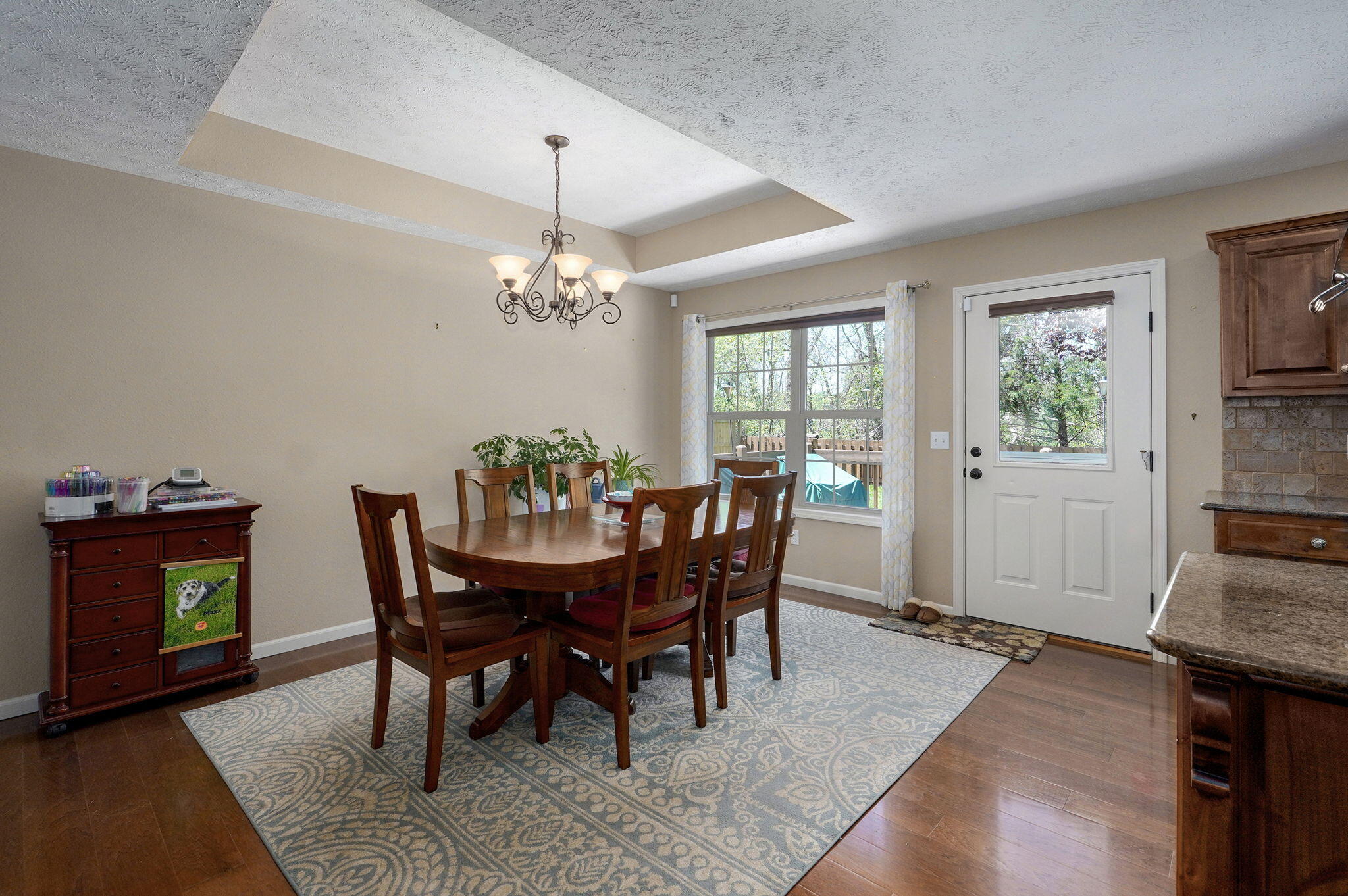 1421 North Vintage Avenue Property Photo 12