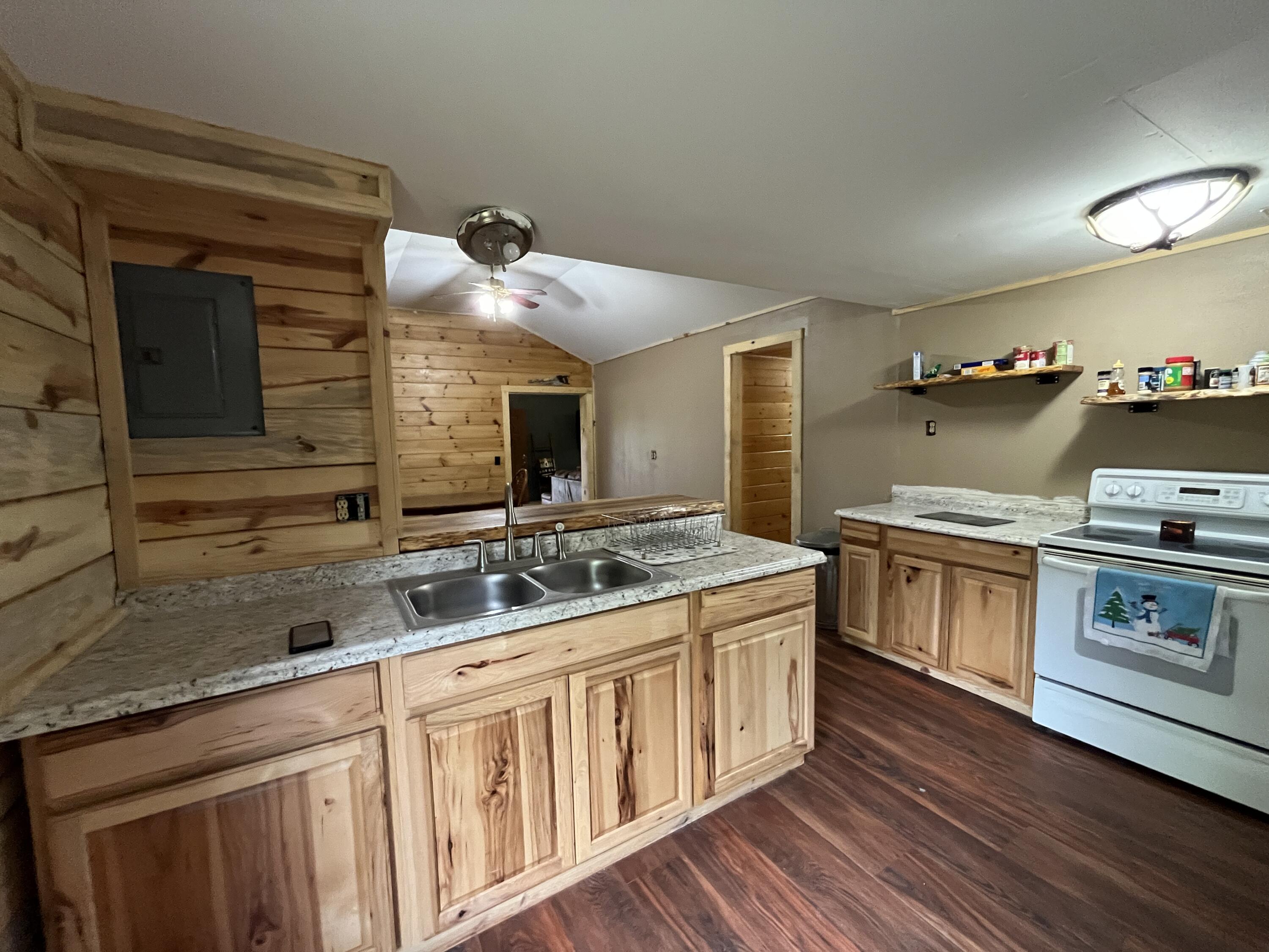 1503 County Road 339 Property Photo 9