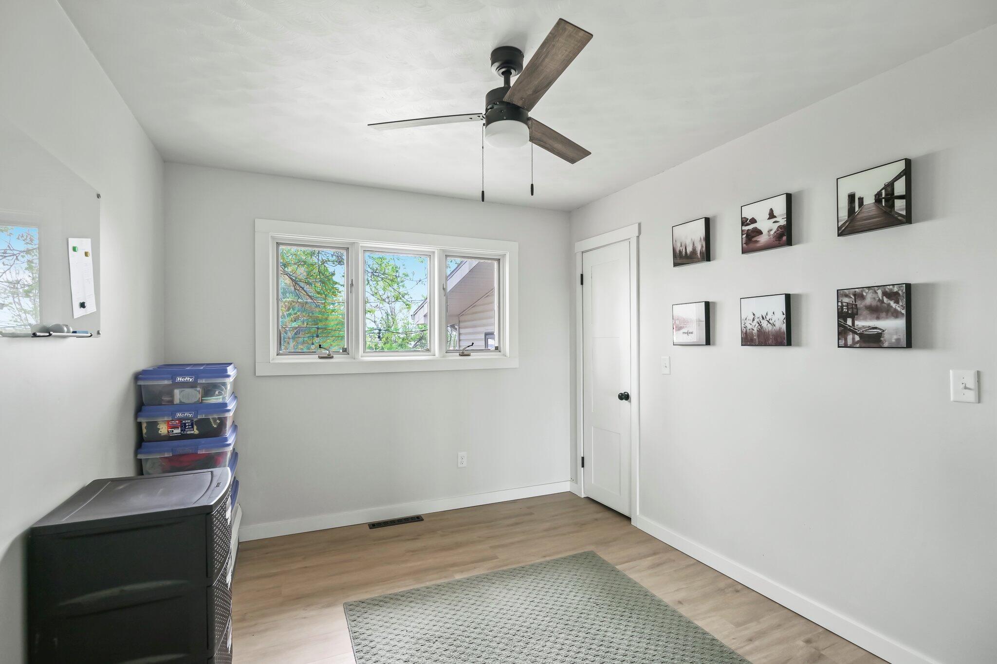 107 East Chrysler Avenue Property Photo 19