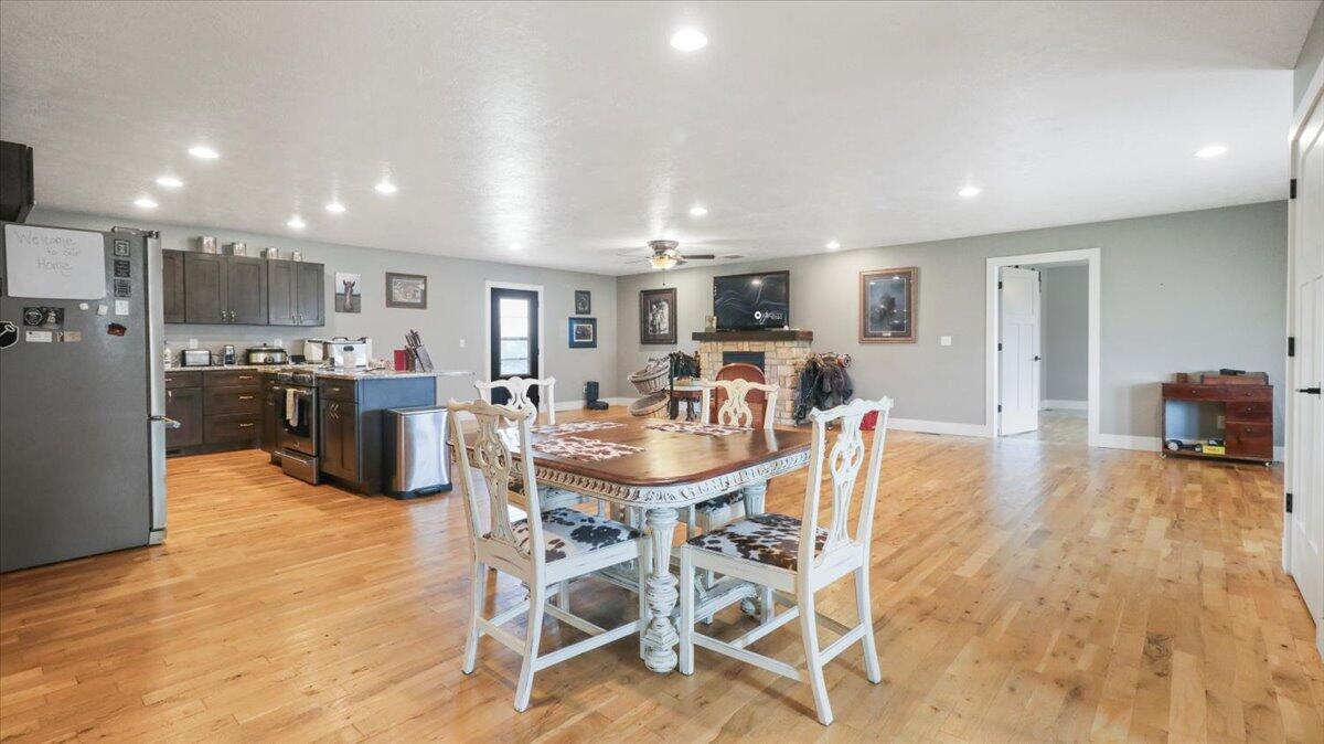 18351 Highway Bb Property Photo 7