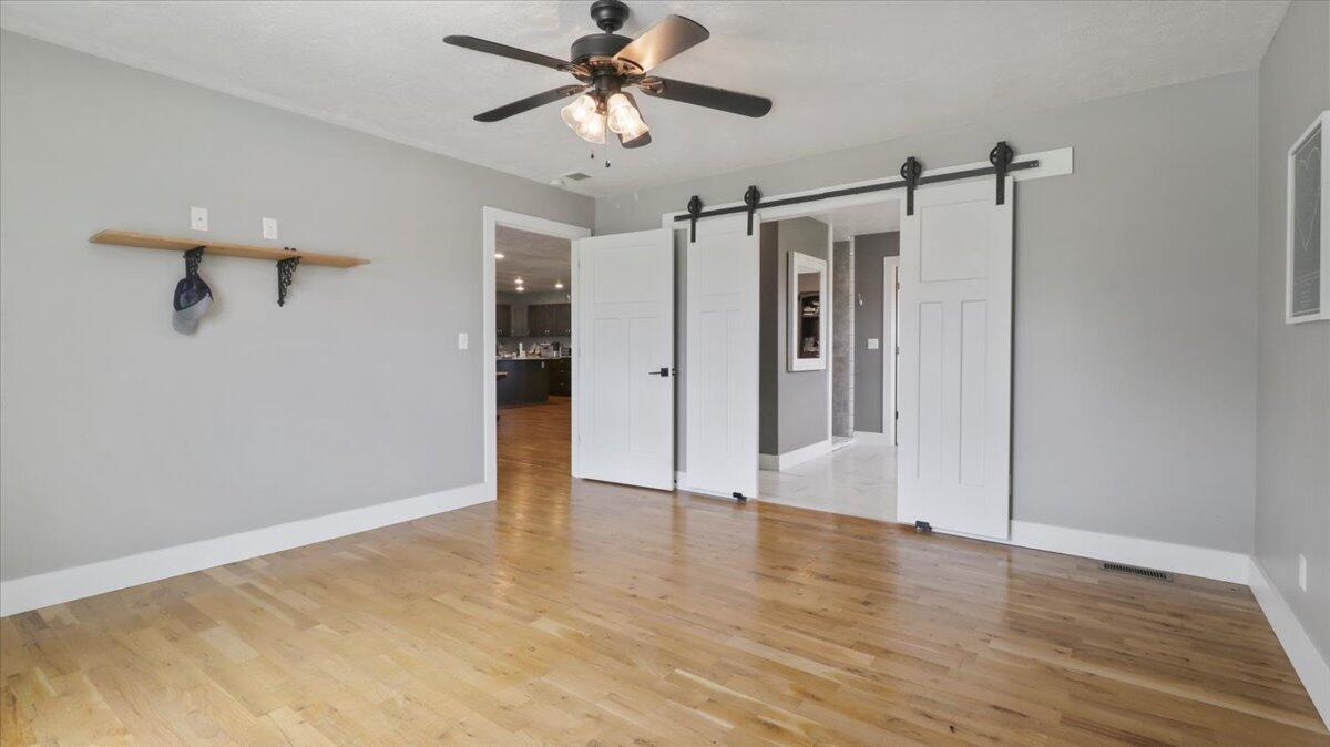 18351 Highway Bb Property Photo 13