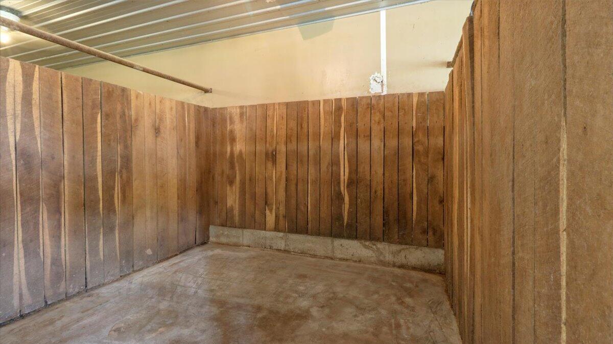 18351 Highway Bb Property Photo 30