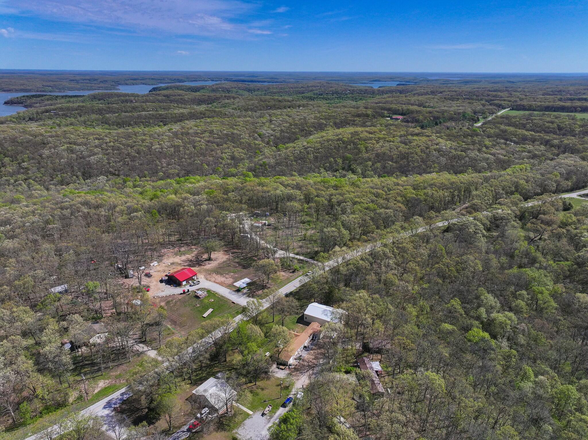 1297 Southeast 879 Pvt Rd Property Photo 3