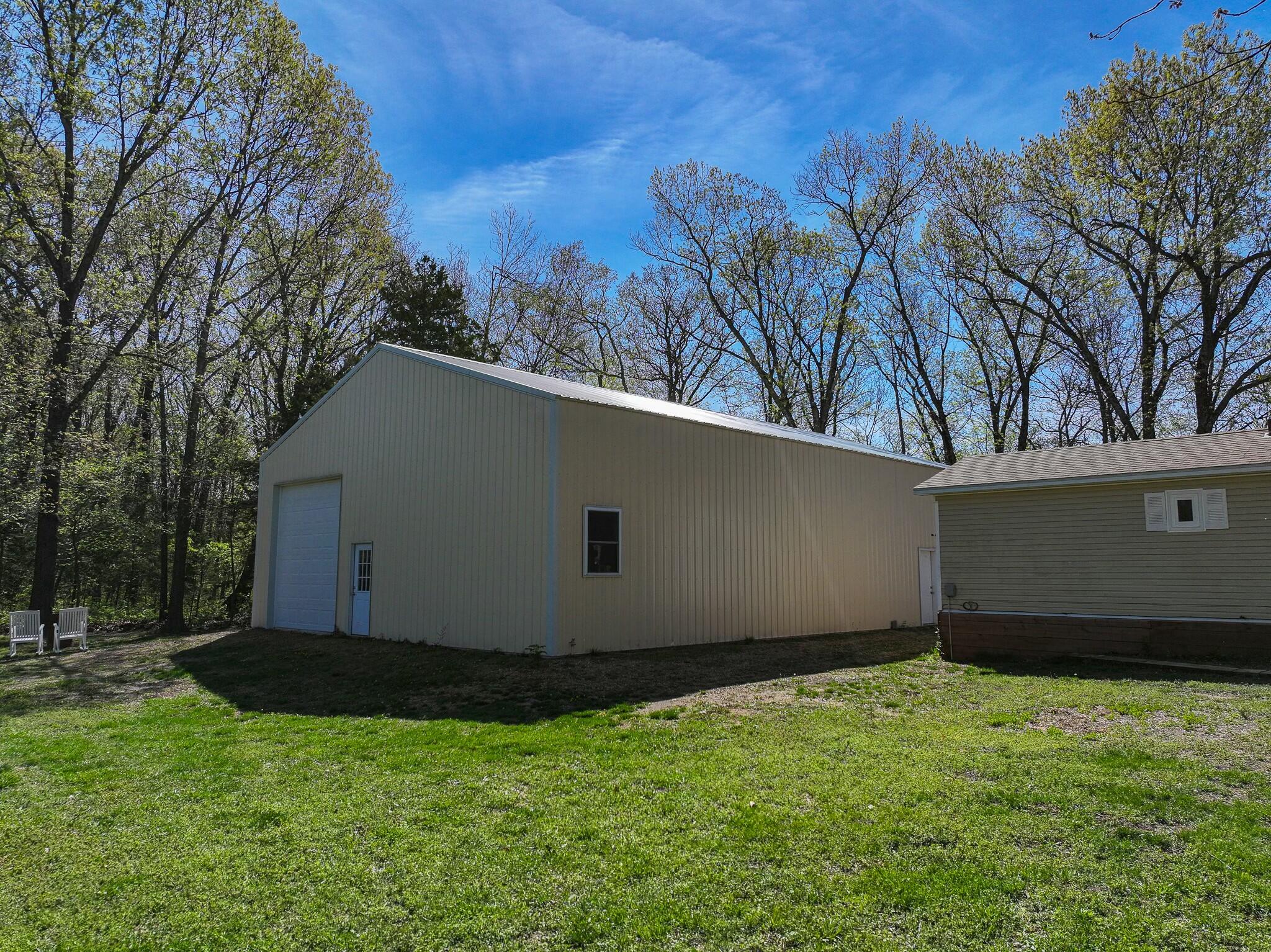 1297 Southeast 879 Pvt Rd Property Photo 44