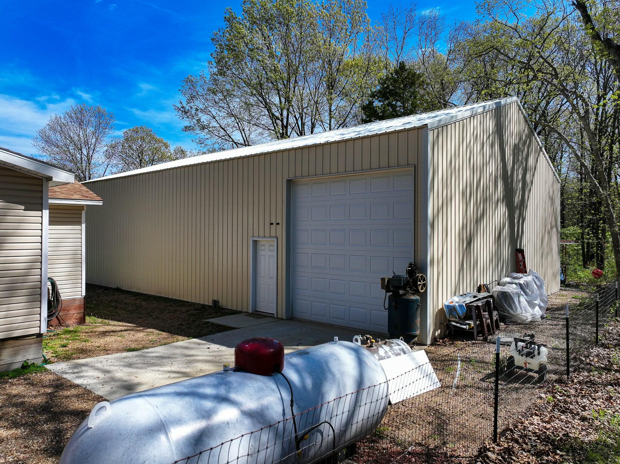 1297 Southeast 879 Pvt Rd Property Photo 46