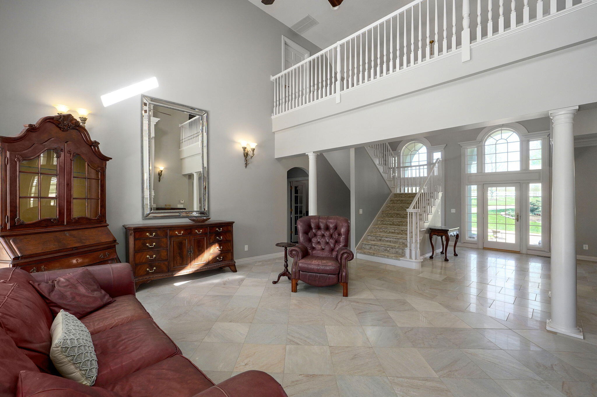 341 West Castlegate Drive Property Photo 18