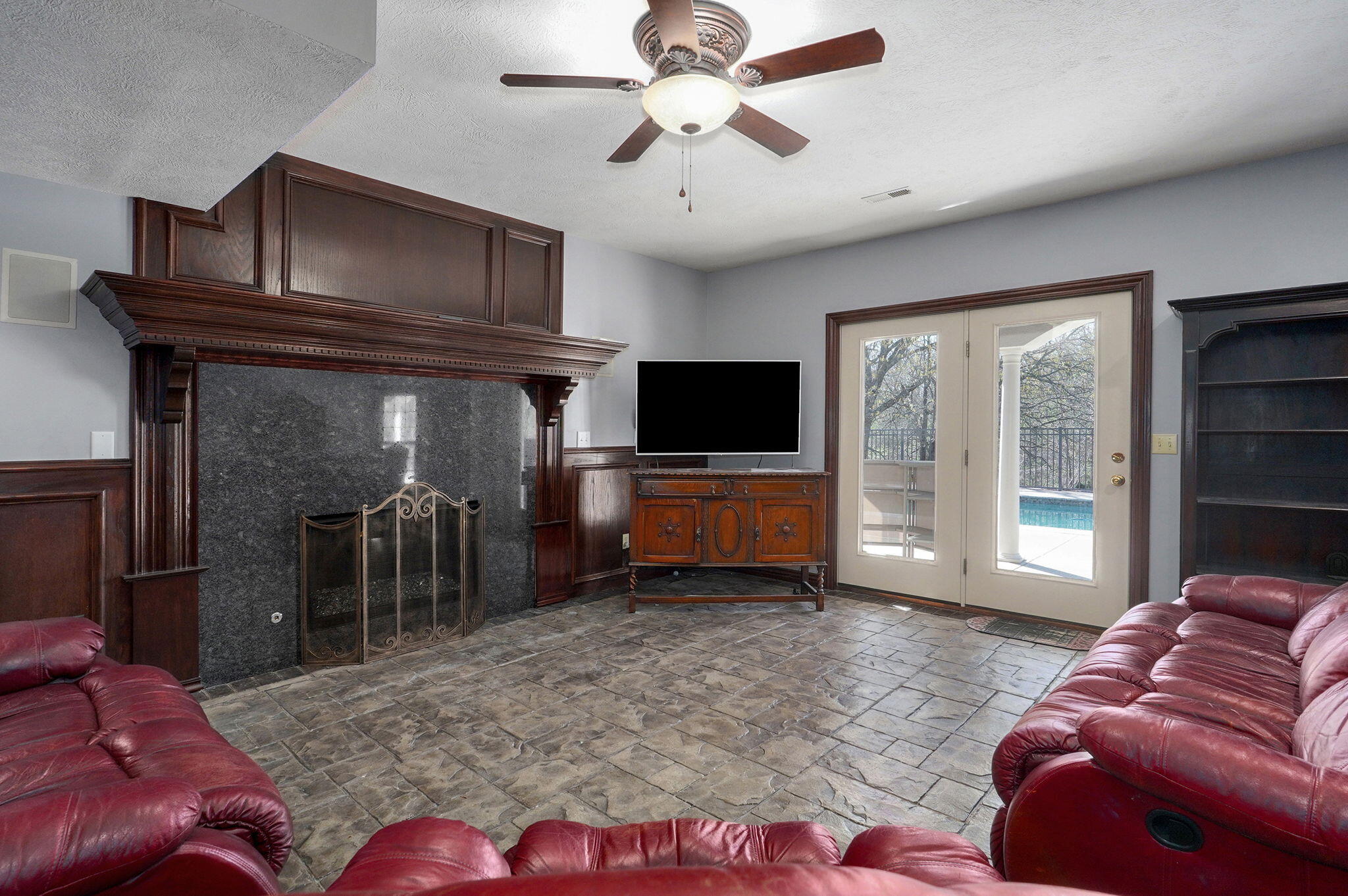 341 West Castlegate Drive Property Photo 63