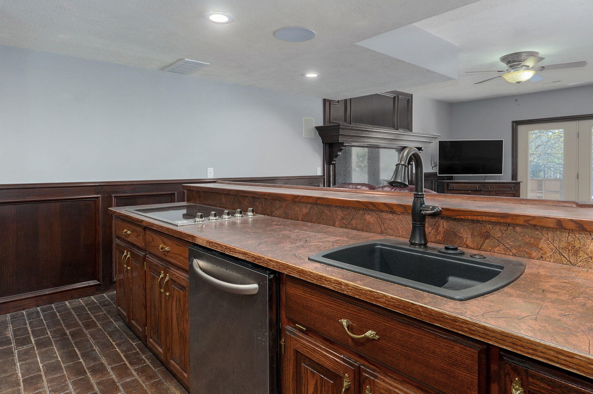 341 West Castlegate Drive Property Photo 71