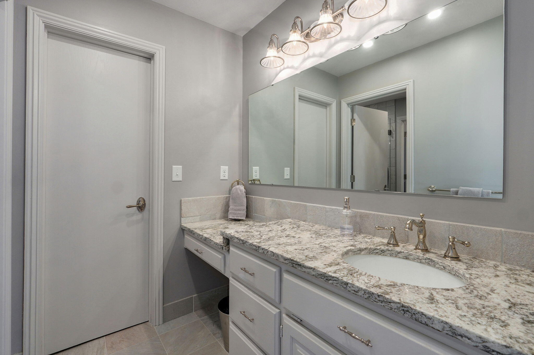 341 West Castlegate Drive Property Photo 82