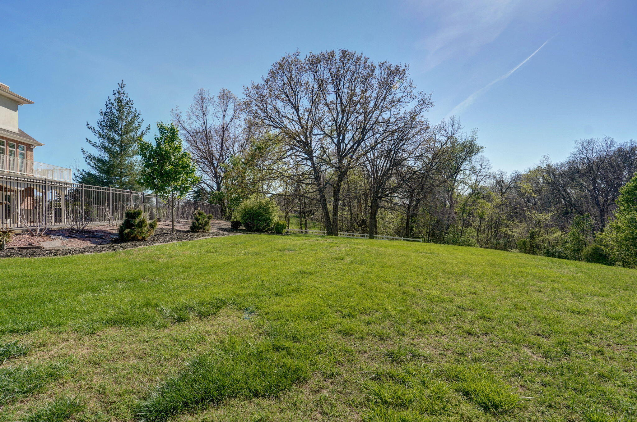341 West Castlegate Drive Property Photo 117