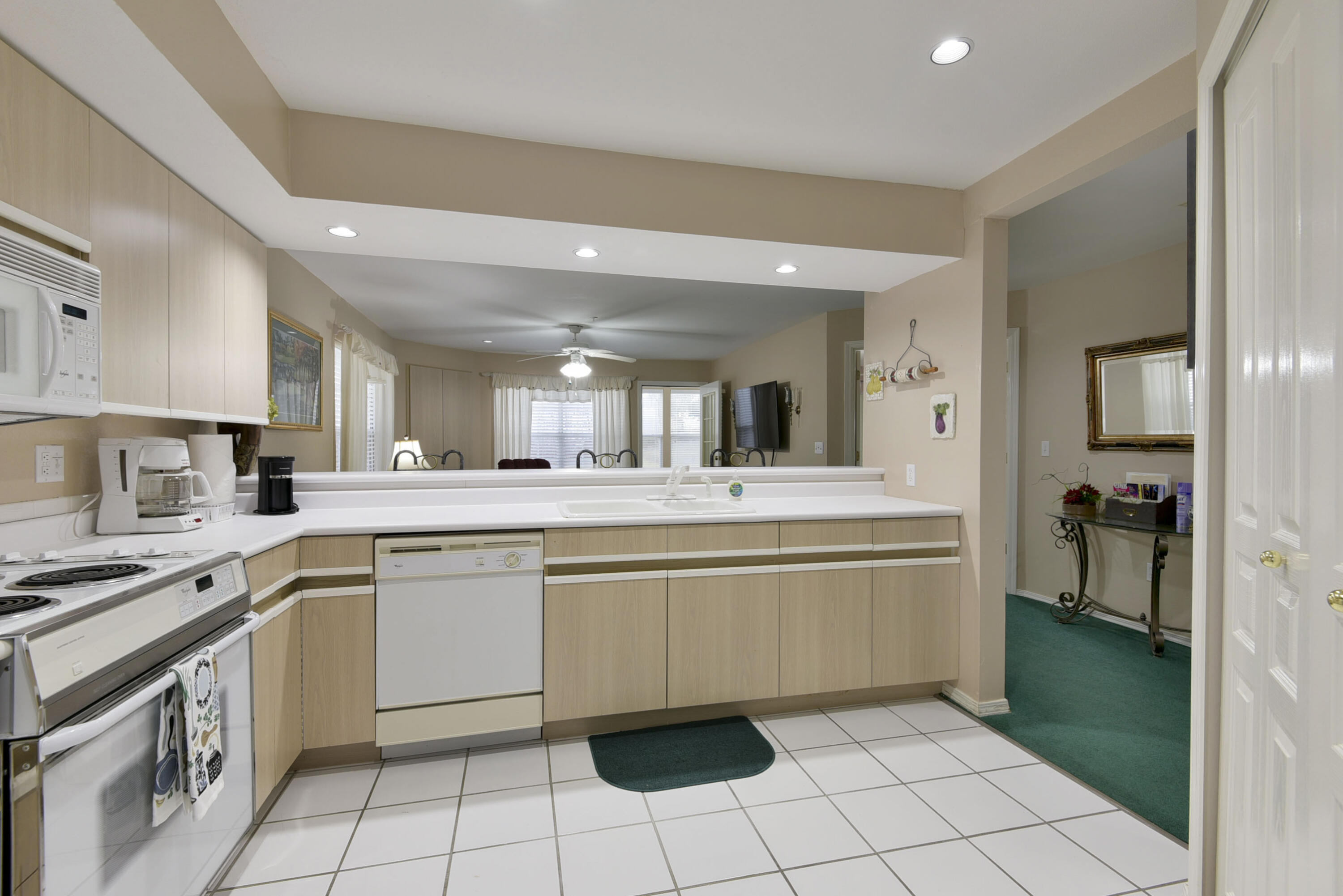 351 Wildwood Drive South Property Photo 14