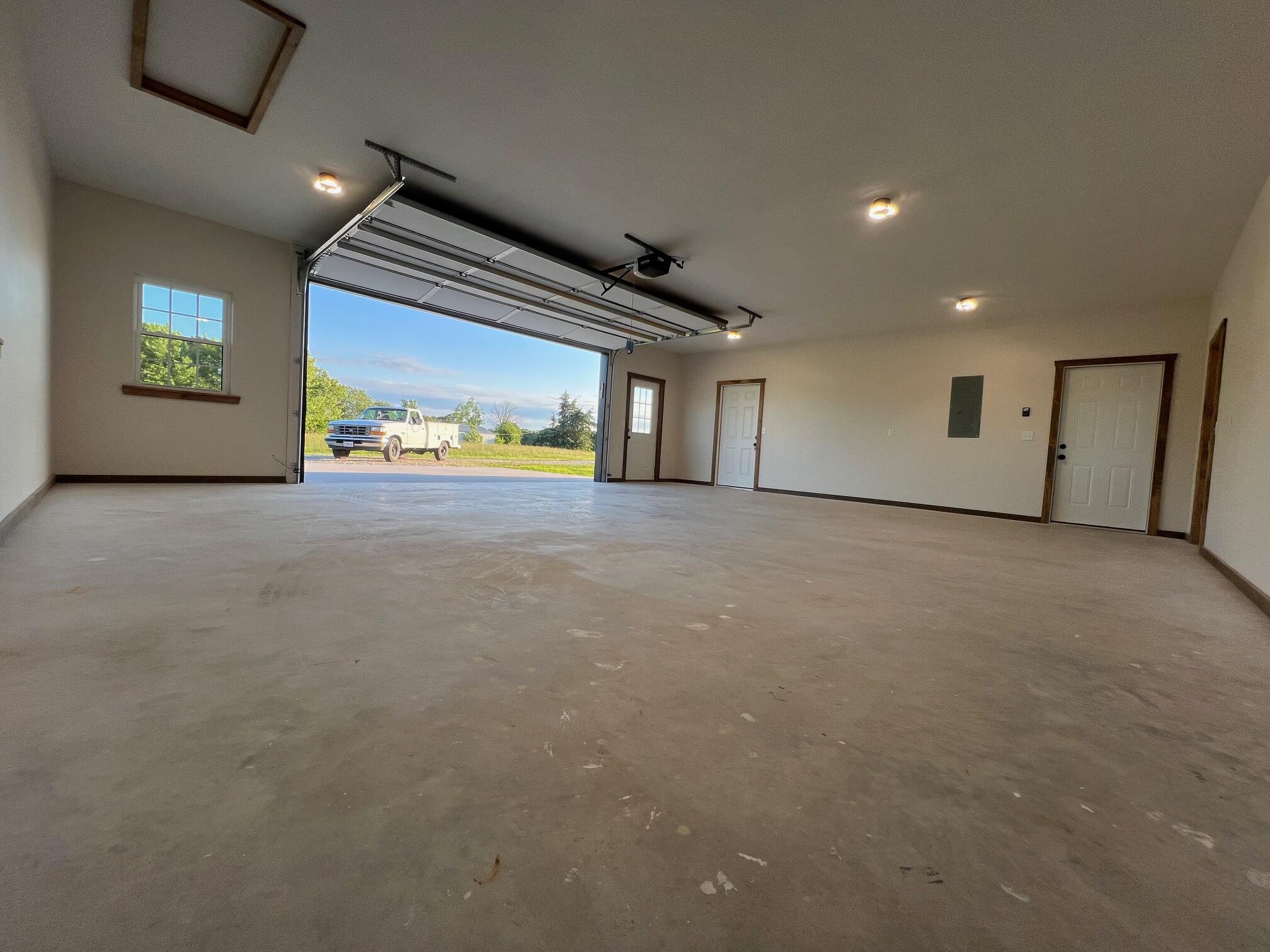 10560 State Hwy U Property Photo 37