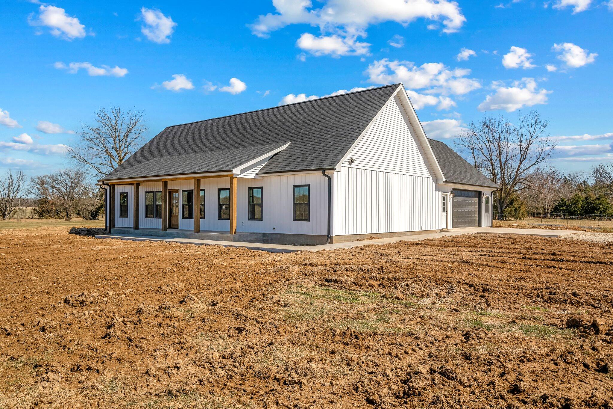 10560 State Hwy U Property Photo 44