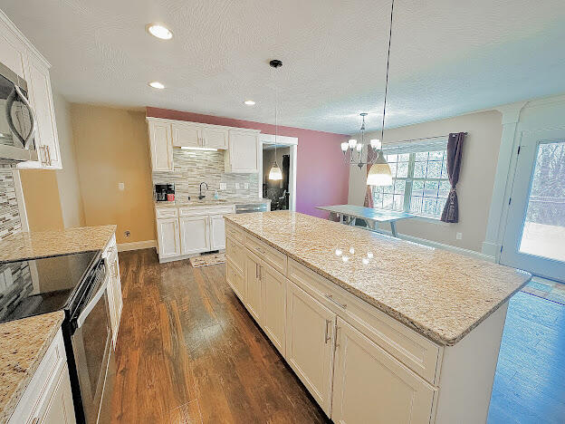 2116 West Mcclernon Street Property Photo 9