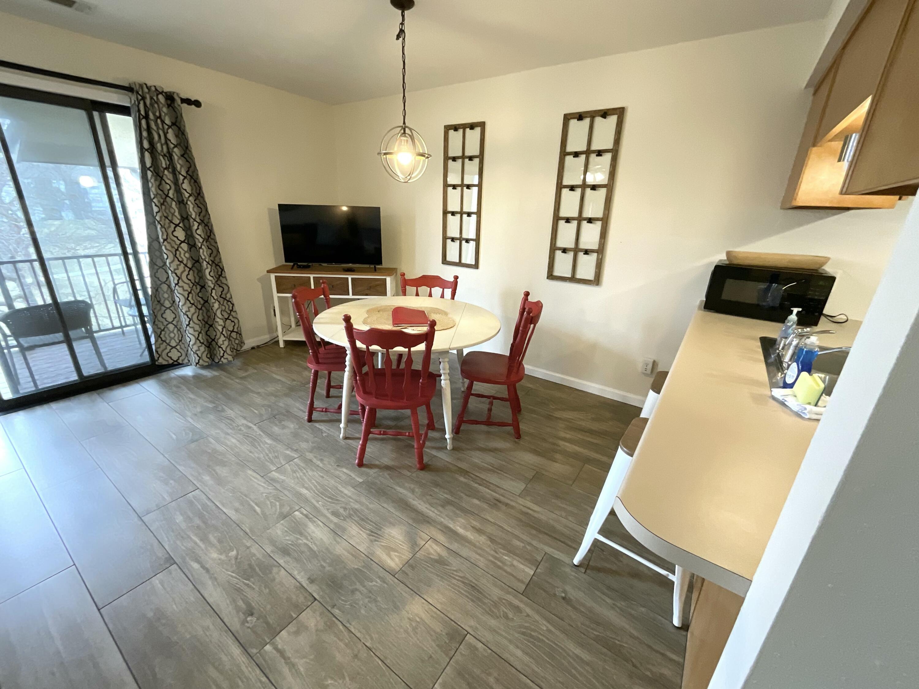 187 Clubhouse Drive Property Photo 1