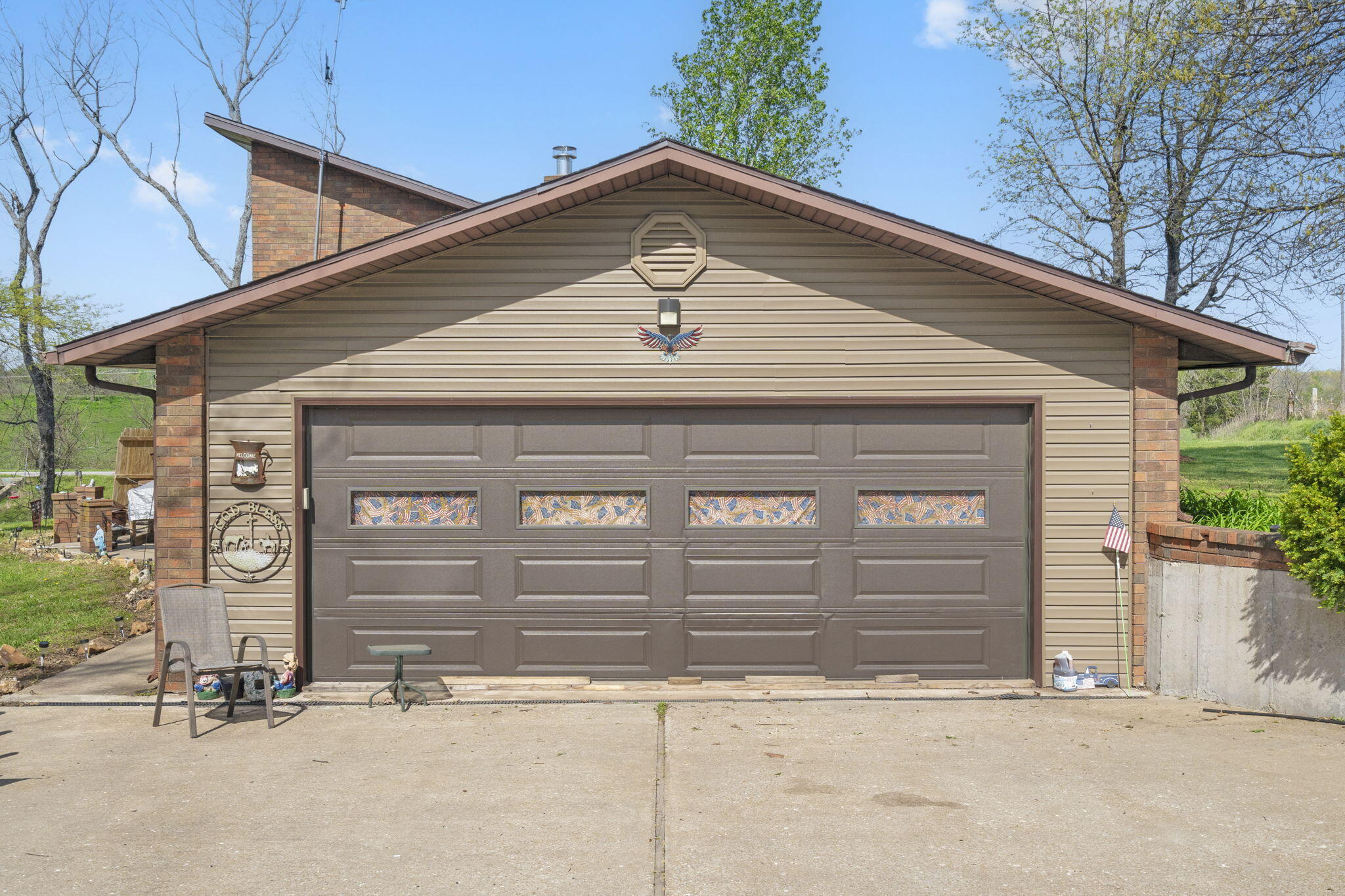 19077 Lawrence 2170 Property Photo 4