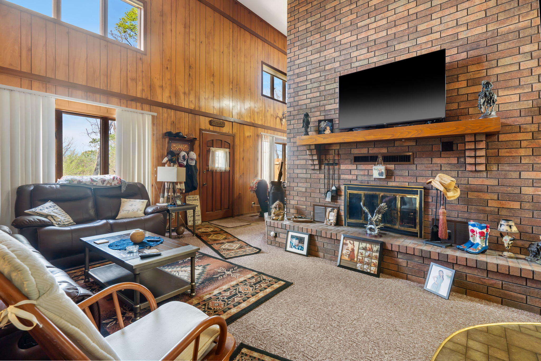 19077 Lawrence 2170 Property Photo 10