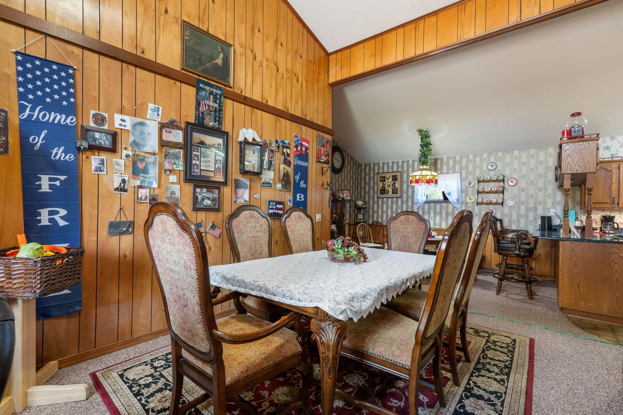 19077 Lawrence 2170 Property Photo 12