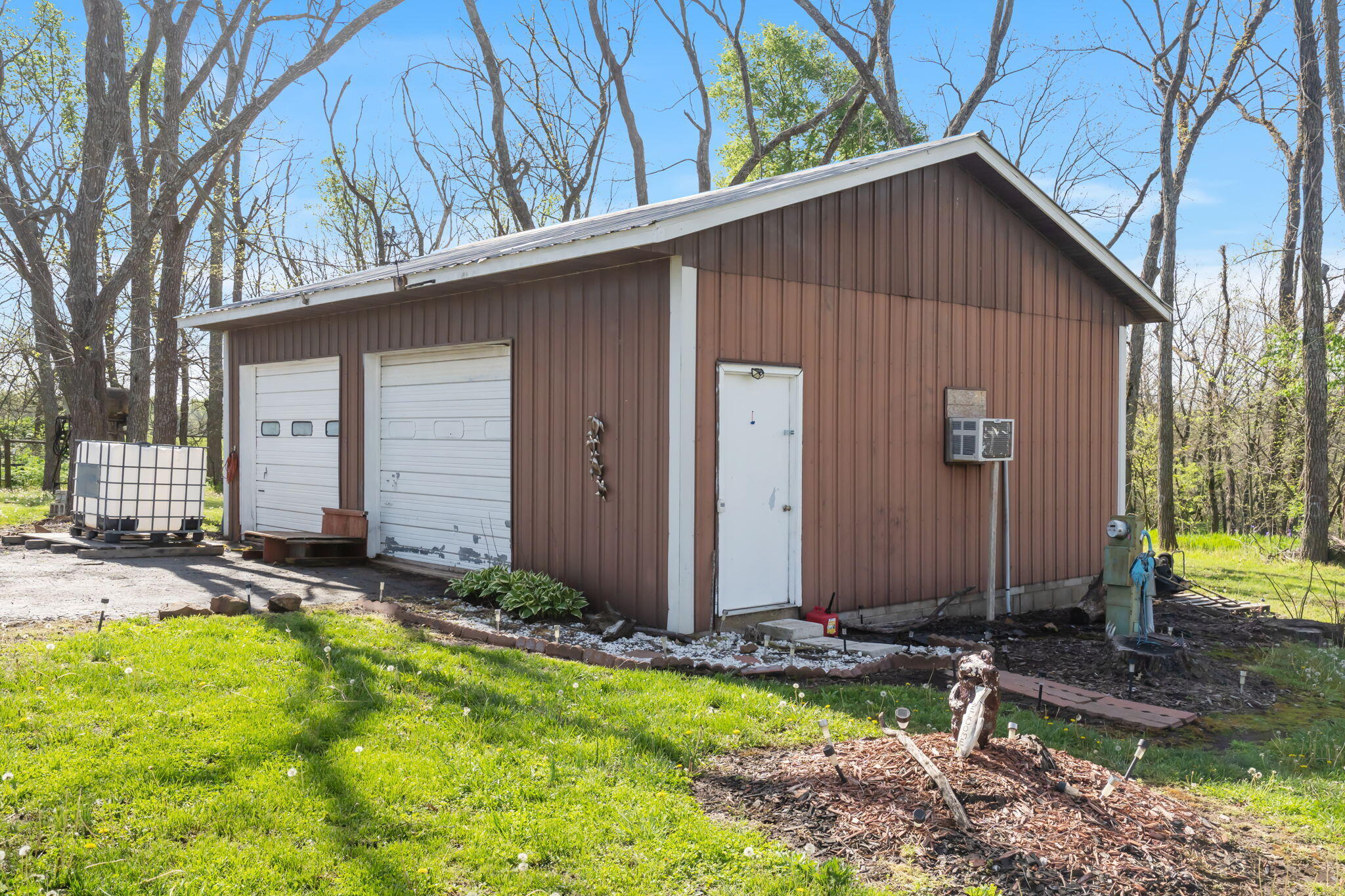 19077 Lawrence 2170 Property Photo 23