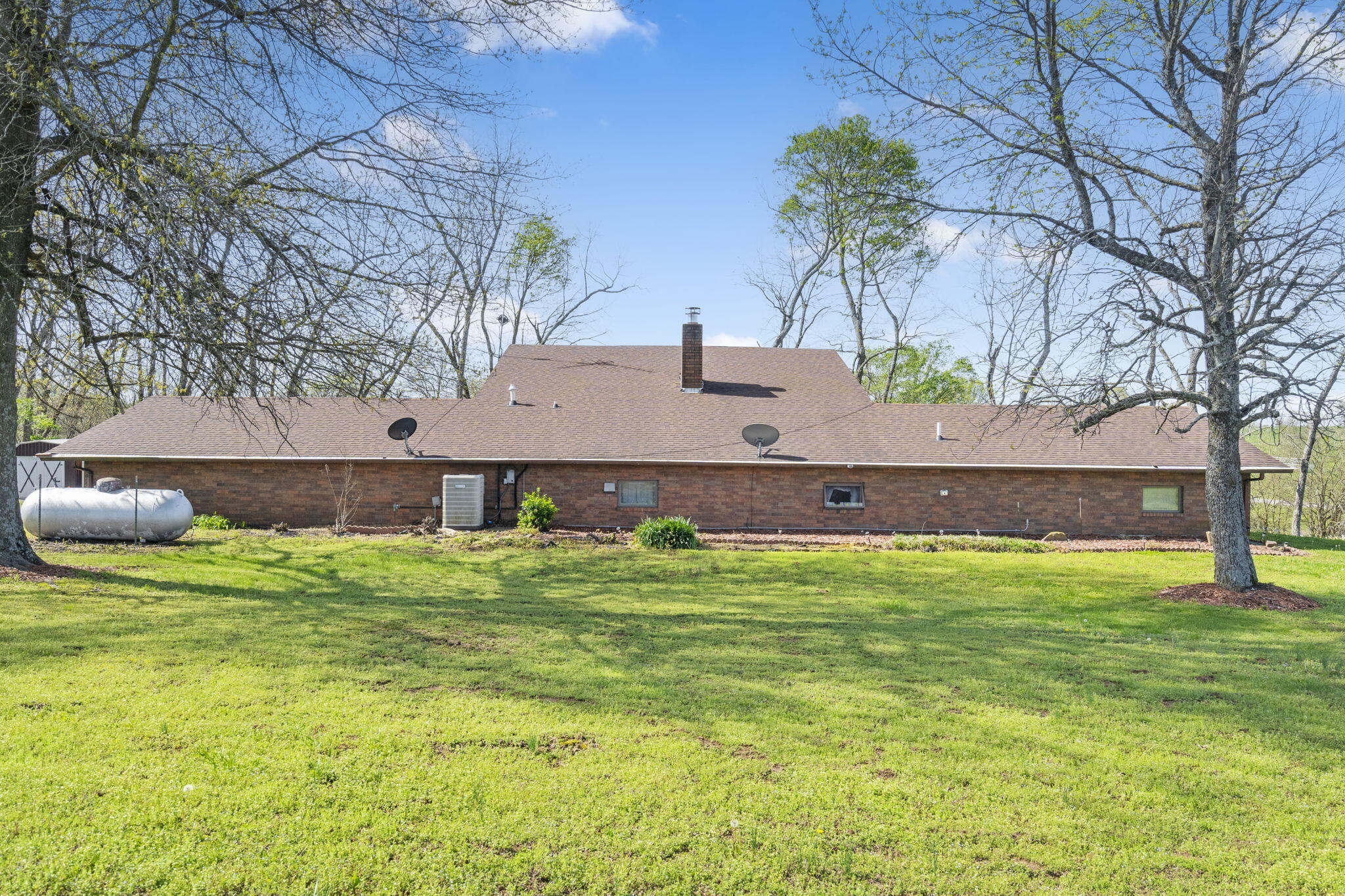 19077 Lawrence 2170 Property Photo 28