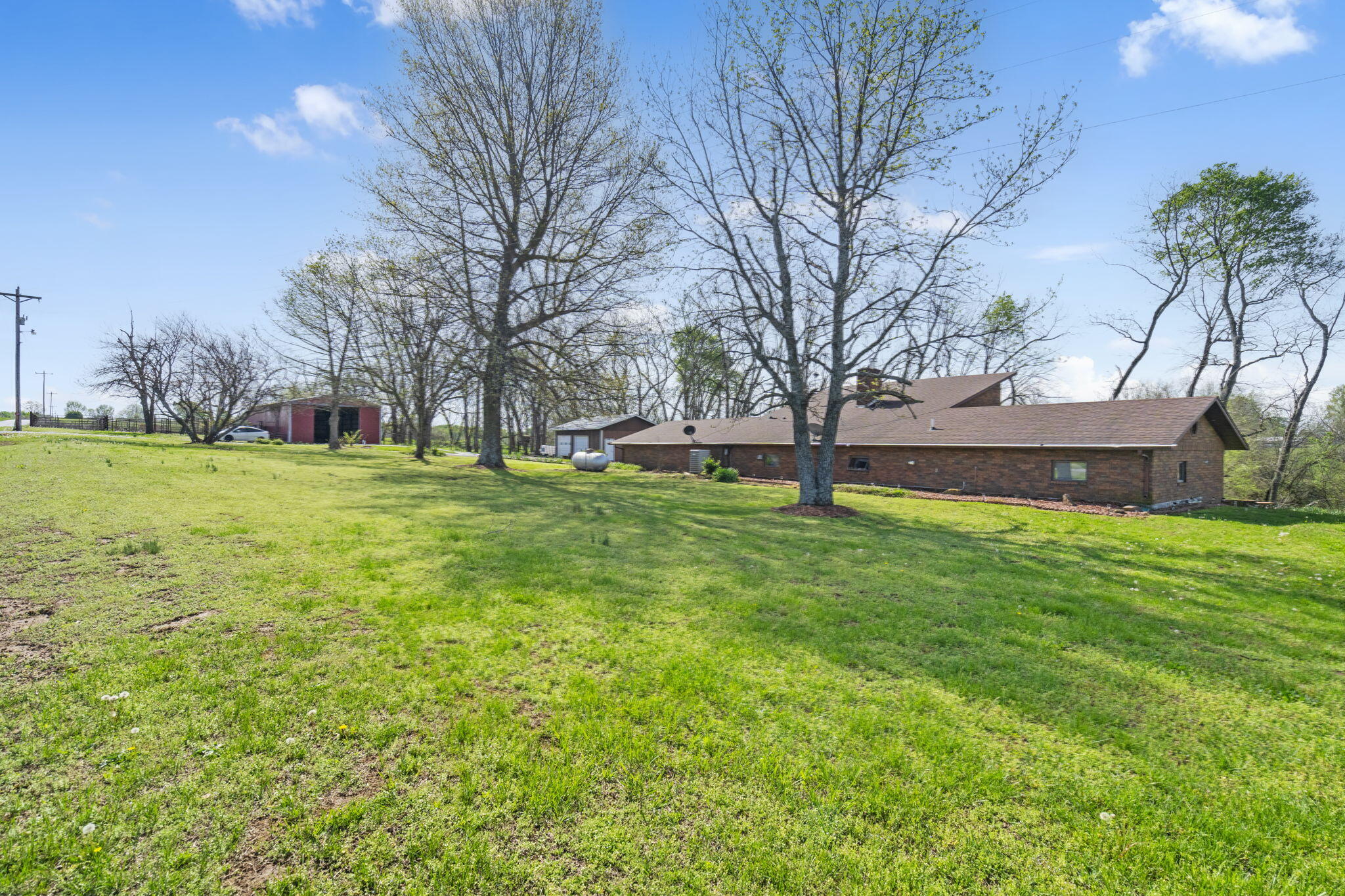 19077 Lawrence 2170 Property Photo 29