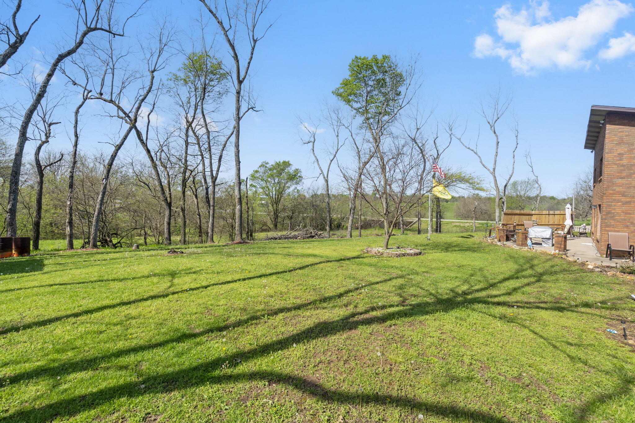 19077 Lawrence 2170 Property Photo 33