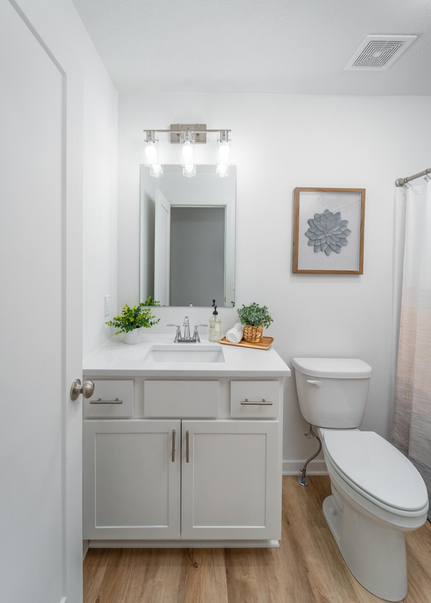 867 South Orchard Way Property Photo 18
